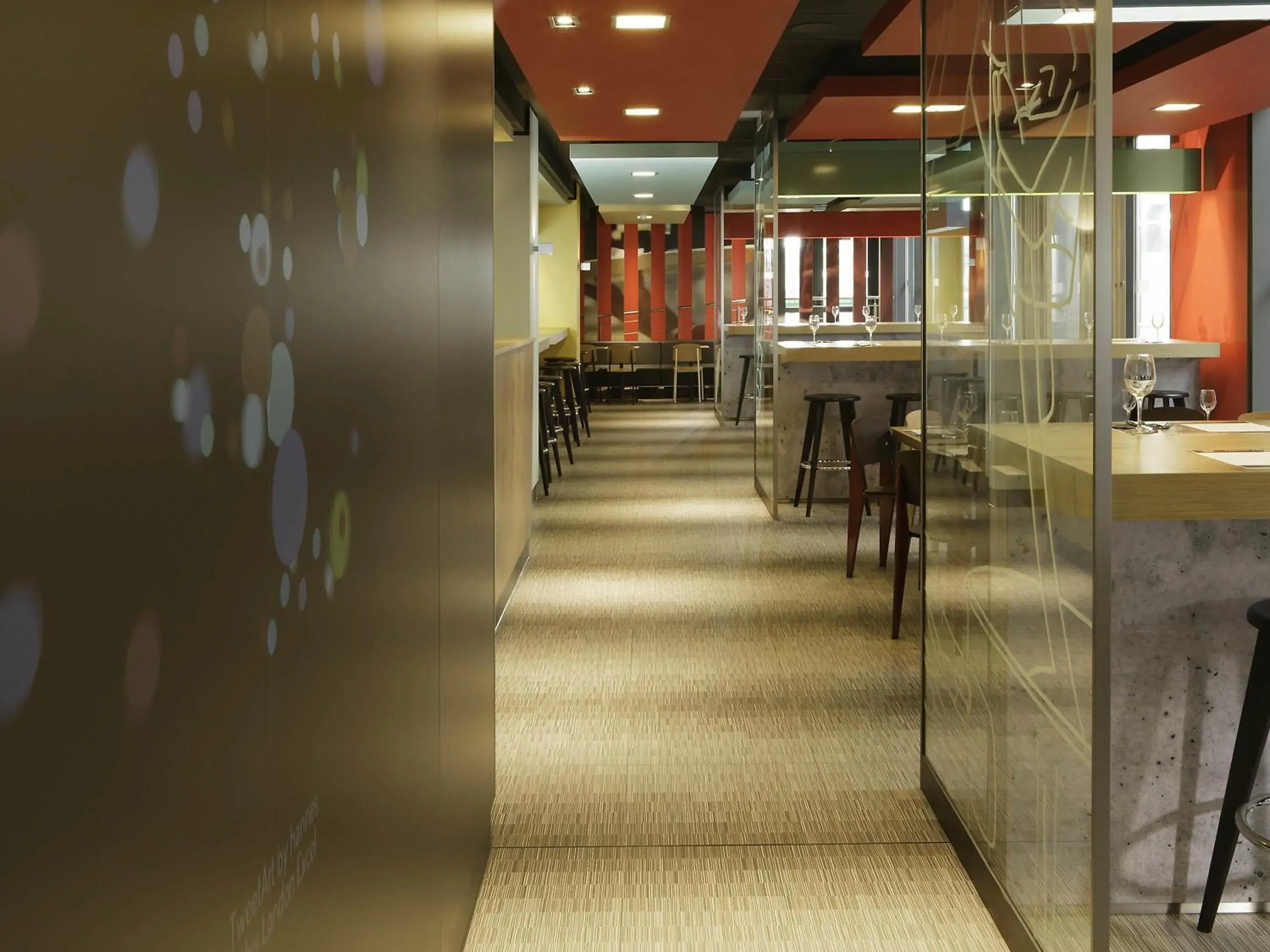 Restaurant/places to eat in ibis London Excel-Docklands Restaurant/places to eat in ibis London Excel-Docklands