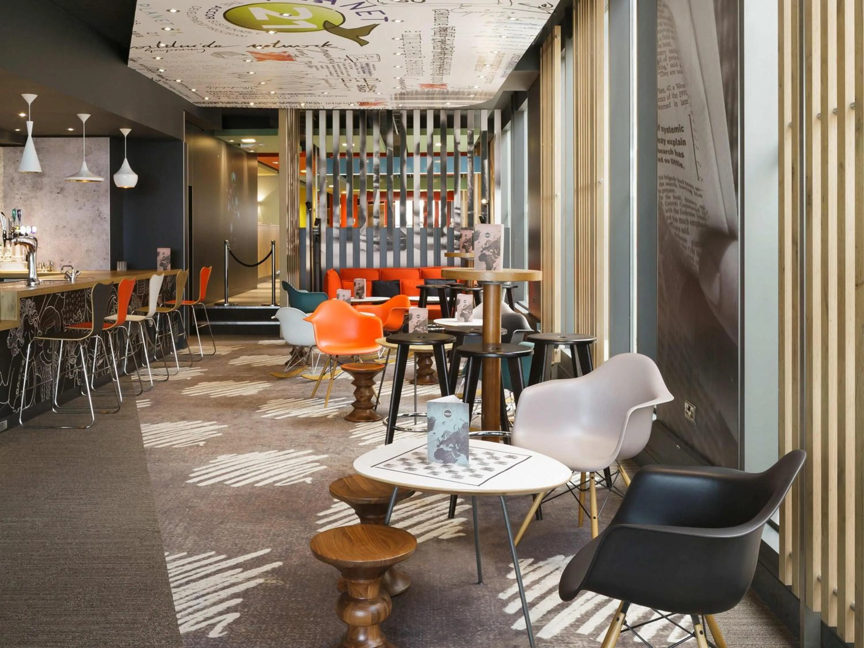 Restaurant/places to eat in ibis London Excel-Docklands