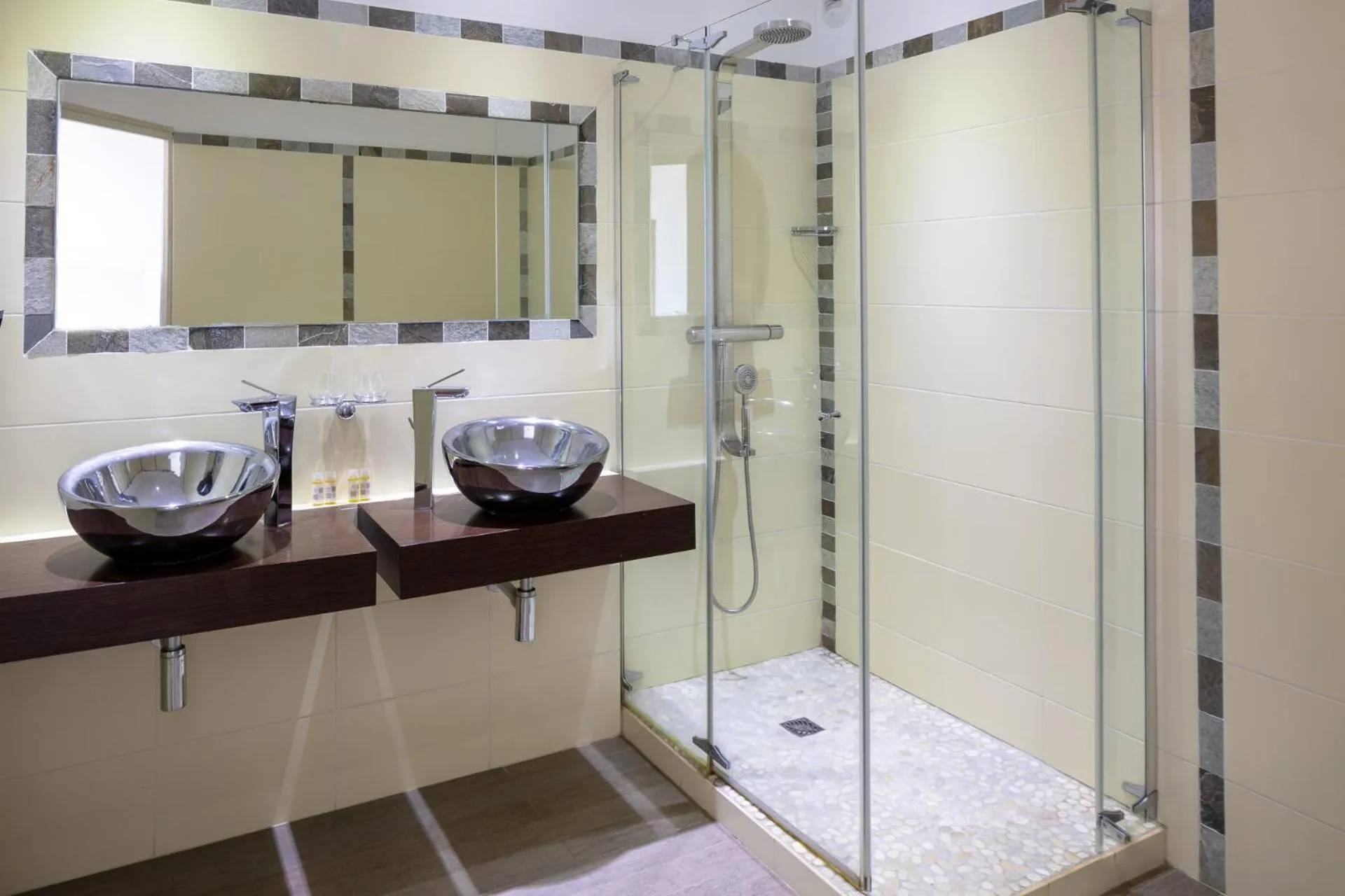 Bathroom in Hotel Le Ruesco