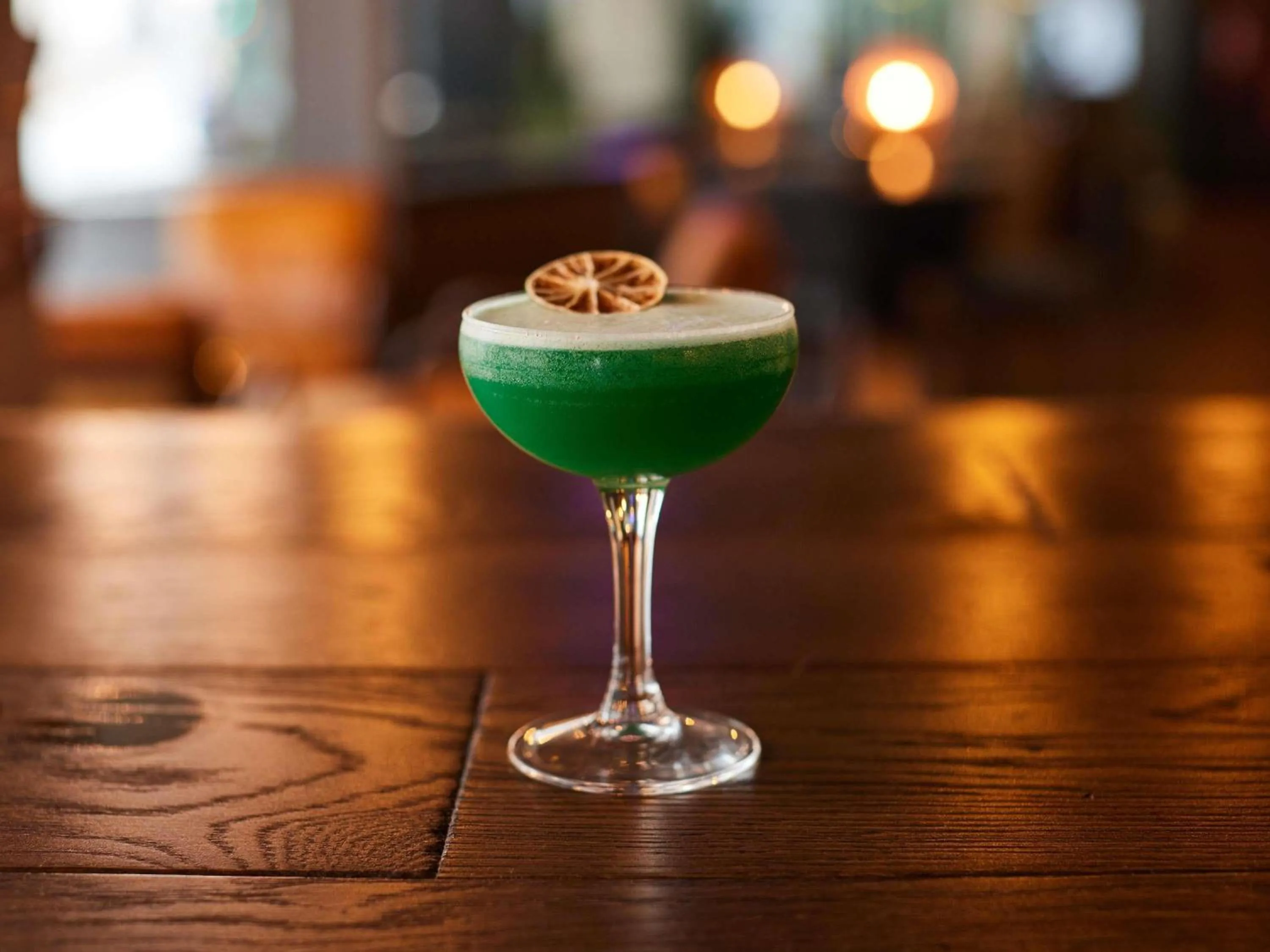 Lounge or bar in Novotel Leeds Centre