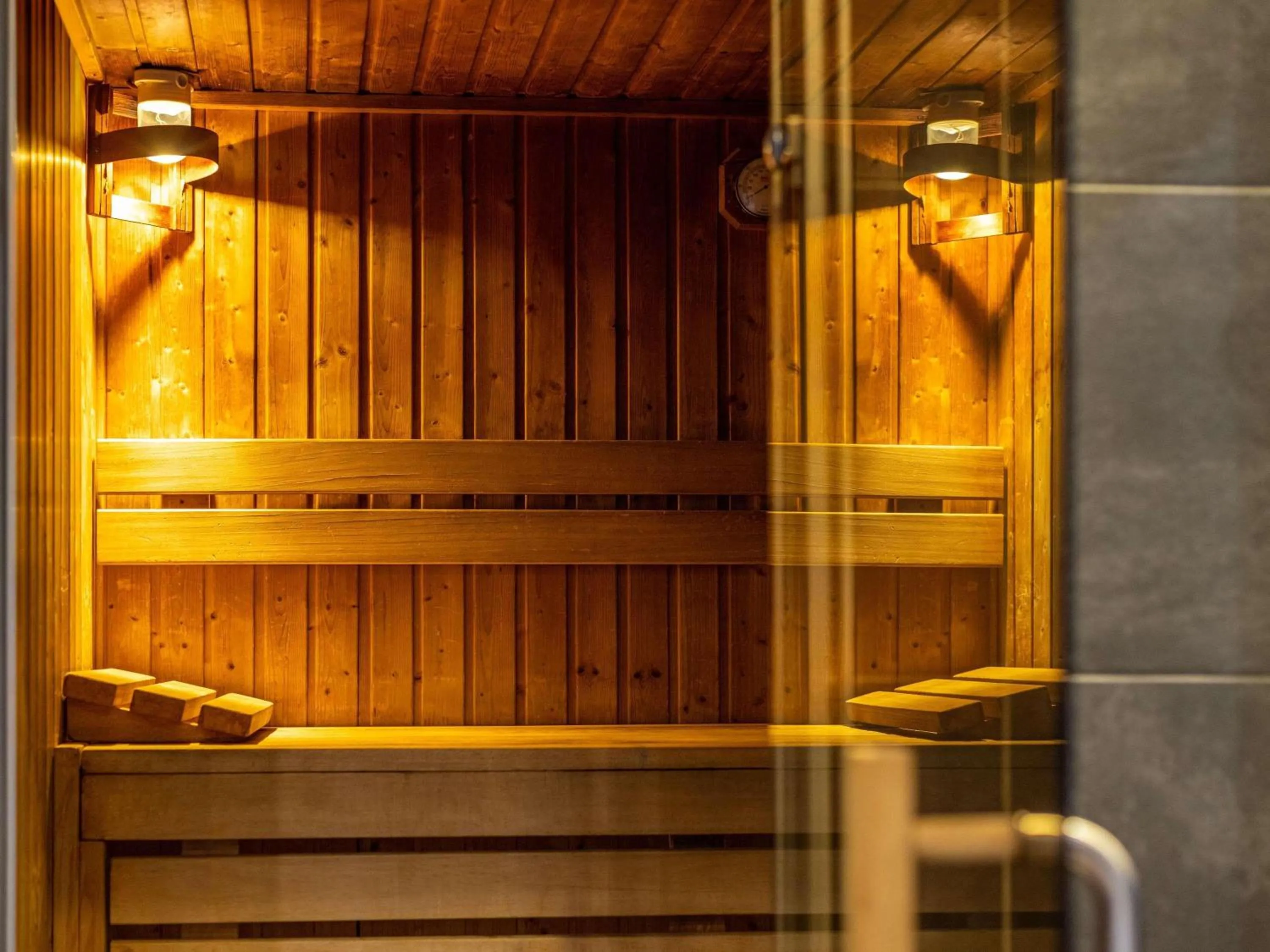 Fitness centre/facilities in Novotel Leeds Centre