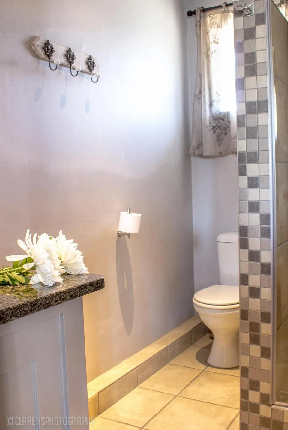 Shower in Highland Quarters