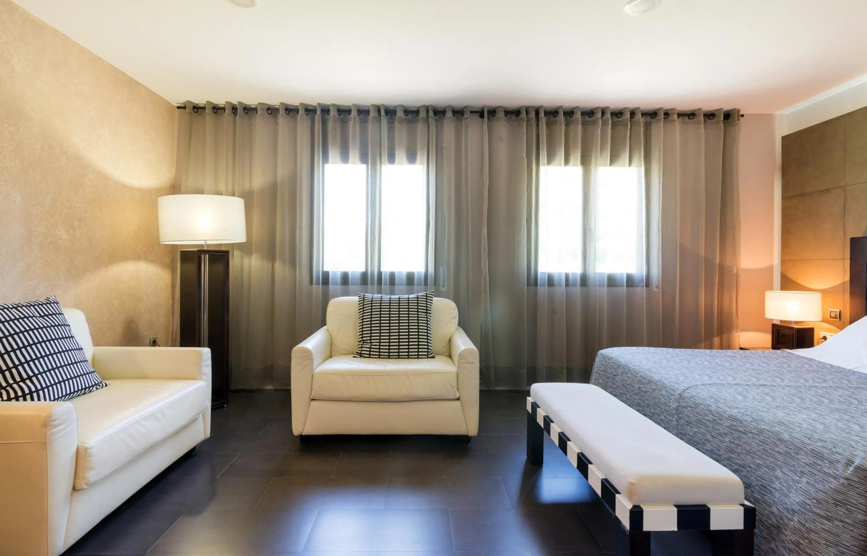 Bed in Hotel Restaurant Cal Petit