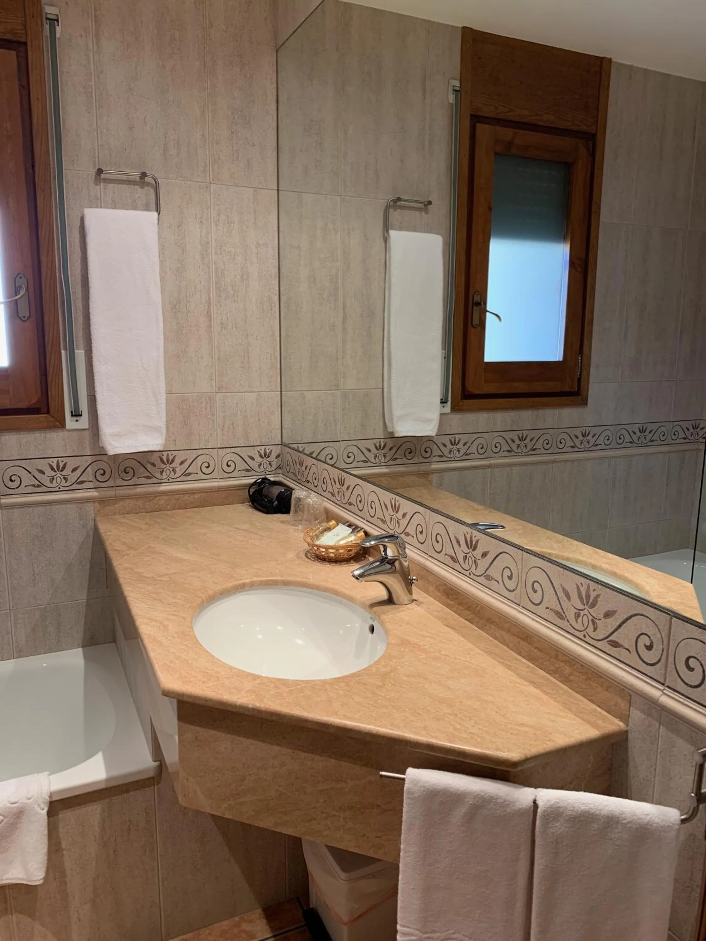 Hotel Restaurant Cal Petit