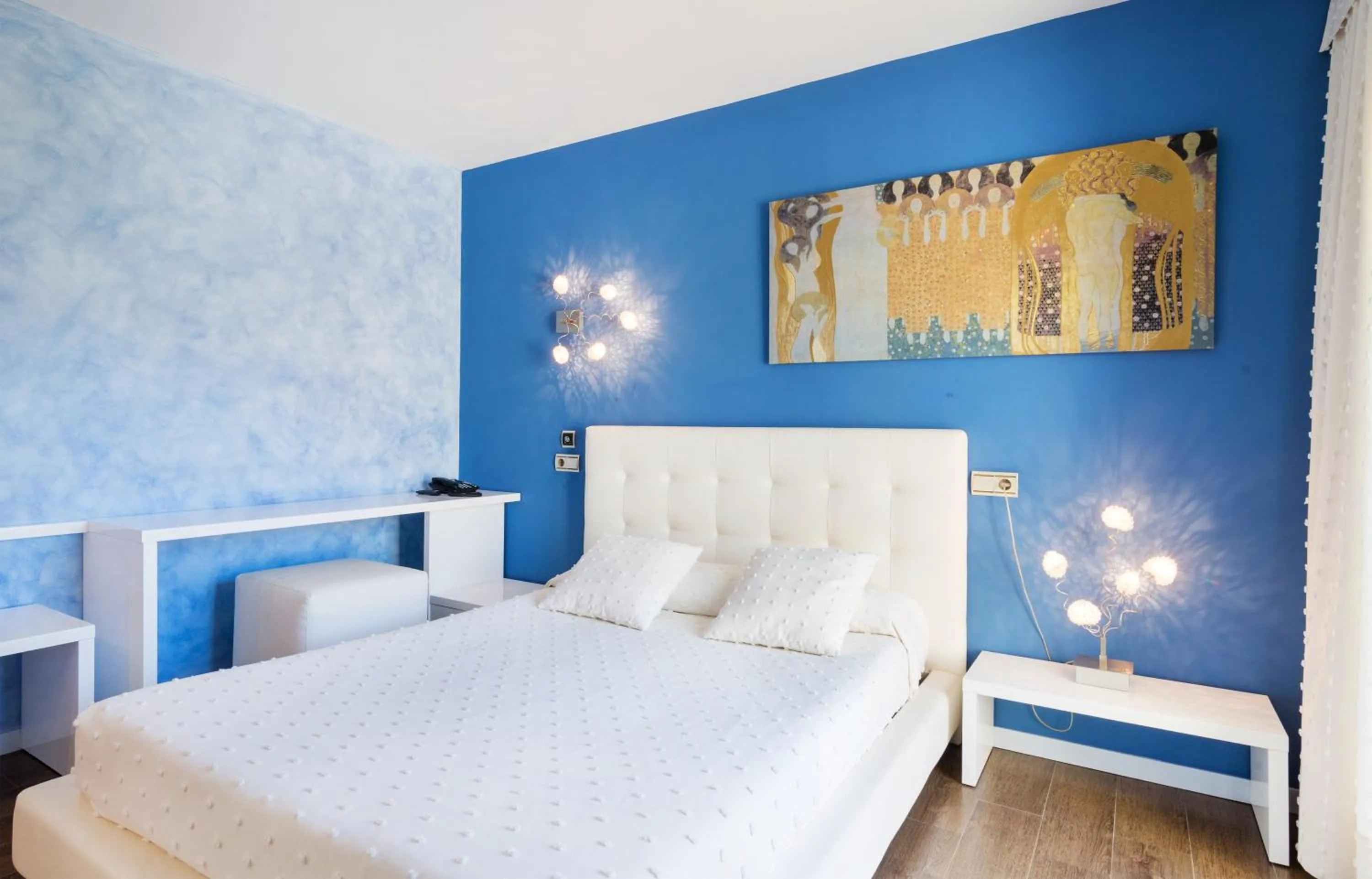 Bed in Hotel Restaurant Cal Petit