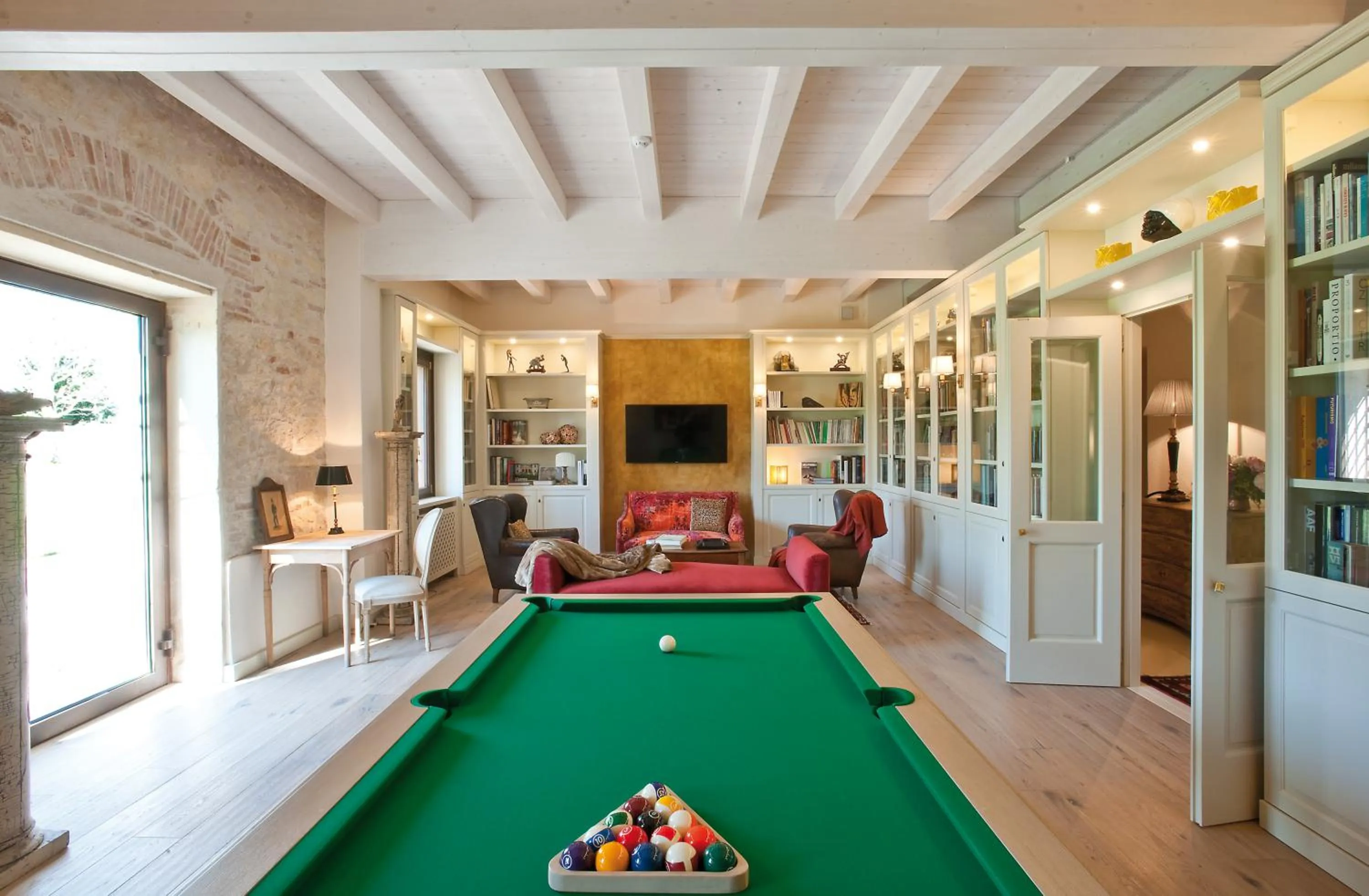 Billiard in La Barchessa di Villa Pisani