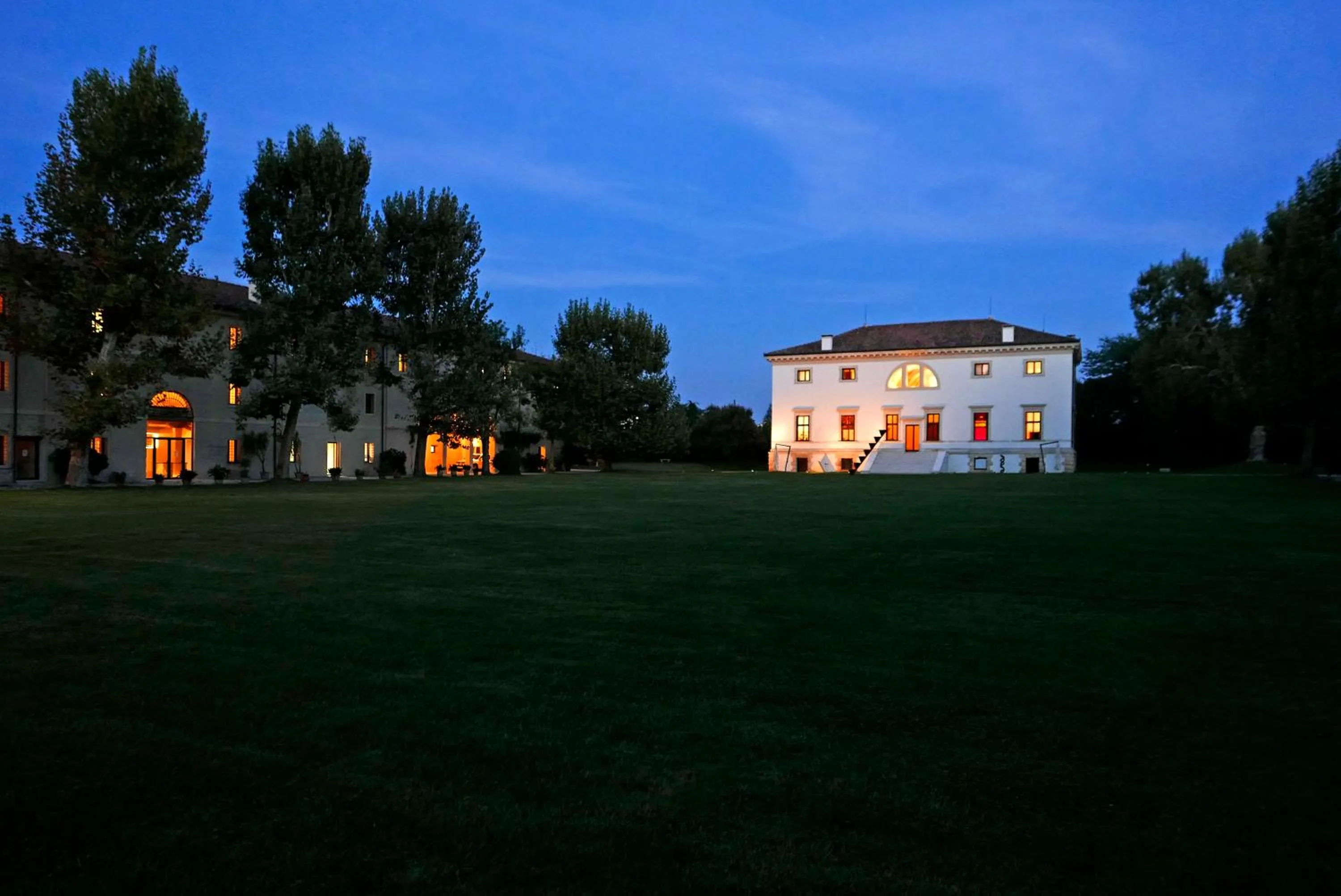Property building in La Barchessa di Villa Pisani