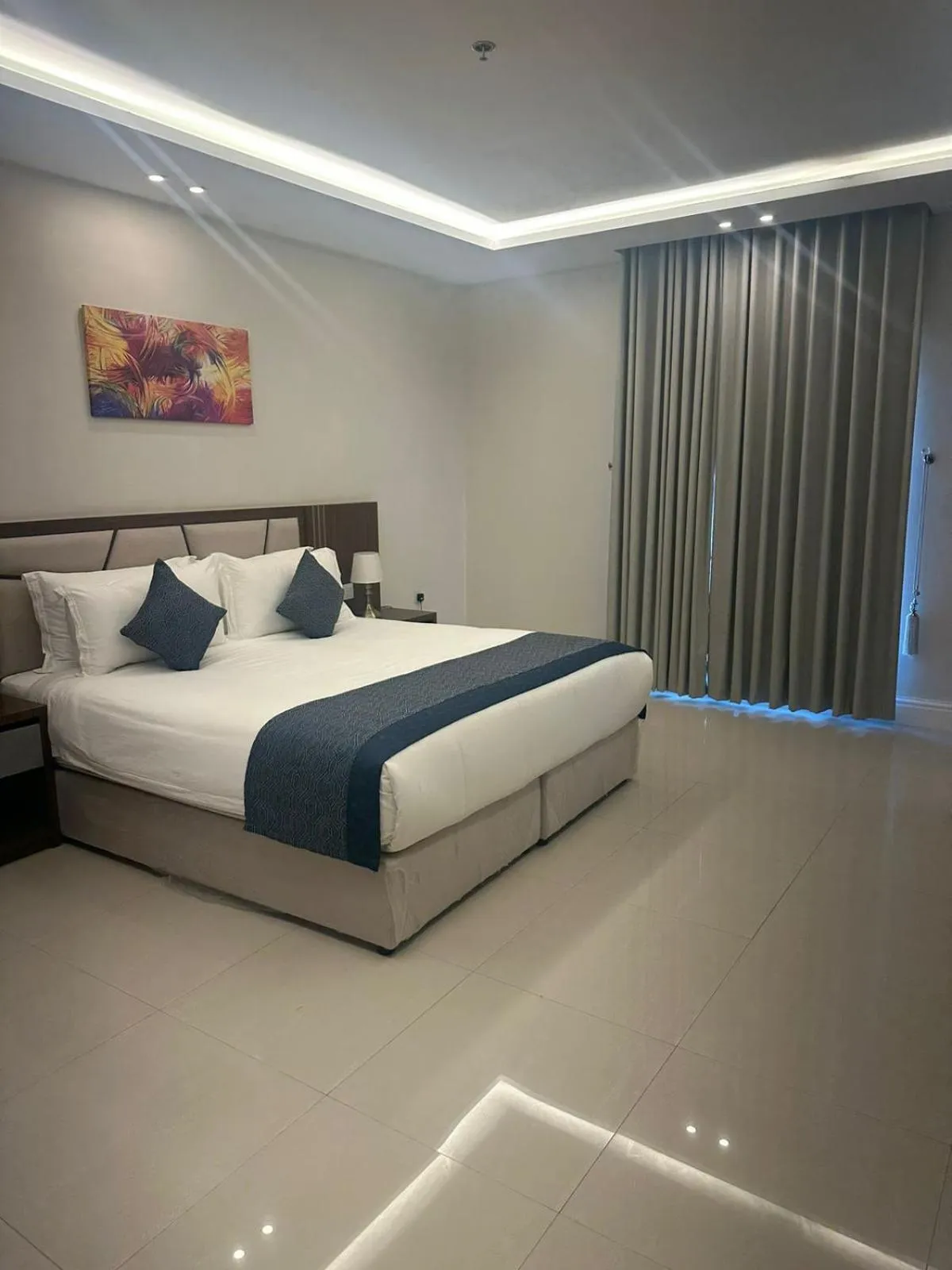 Bed in Remaz Suites Hotel