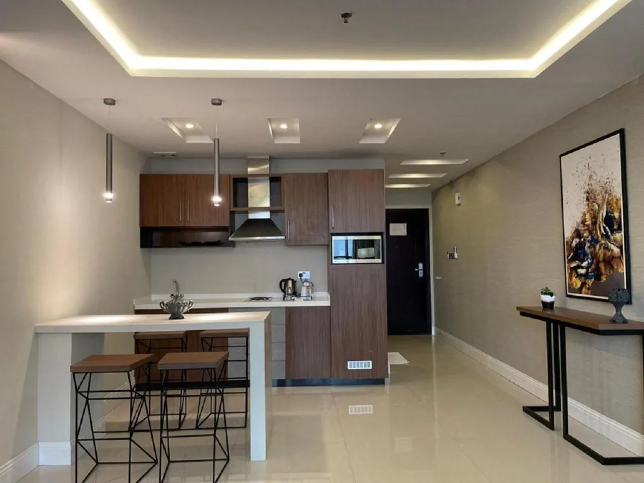 Dining area in Remaz Suites Hotel