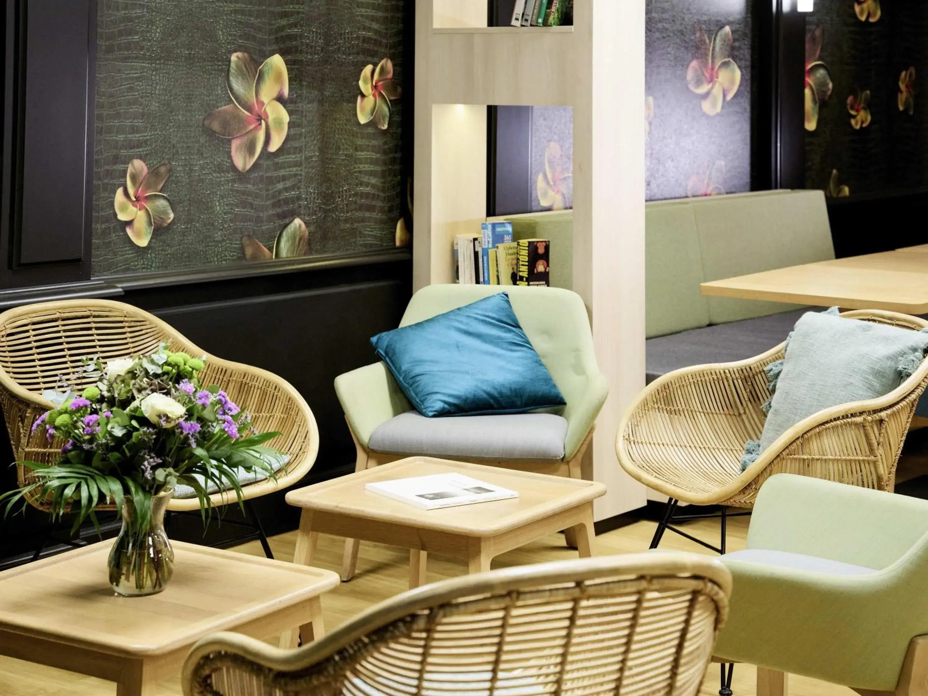 Restaurant/places to eat in ibis Styles Bordeaux Begles Arena Restaurant/places to eat in ibis Styles Bordeaux Begles Arena