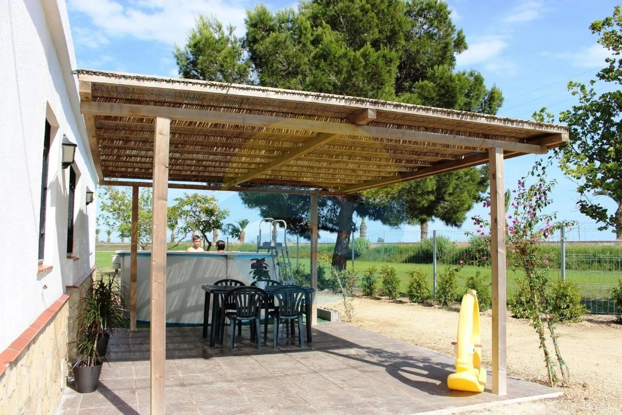 Quet - Casa rural con piscina privada en el Delta del Ebro - Deltavacaciones