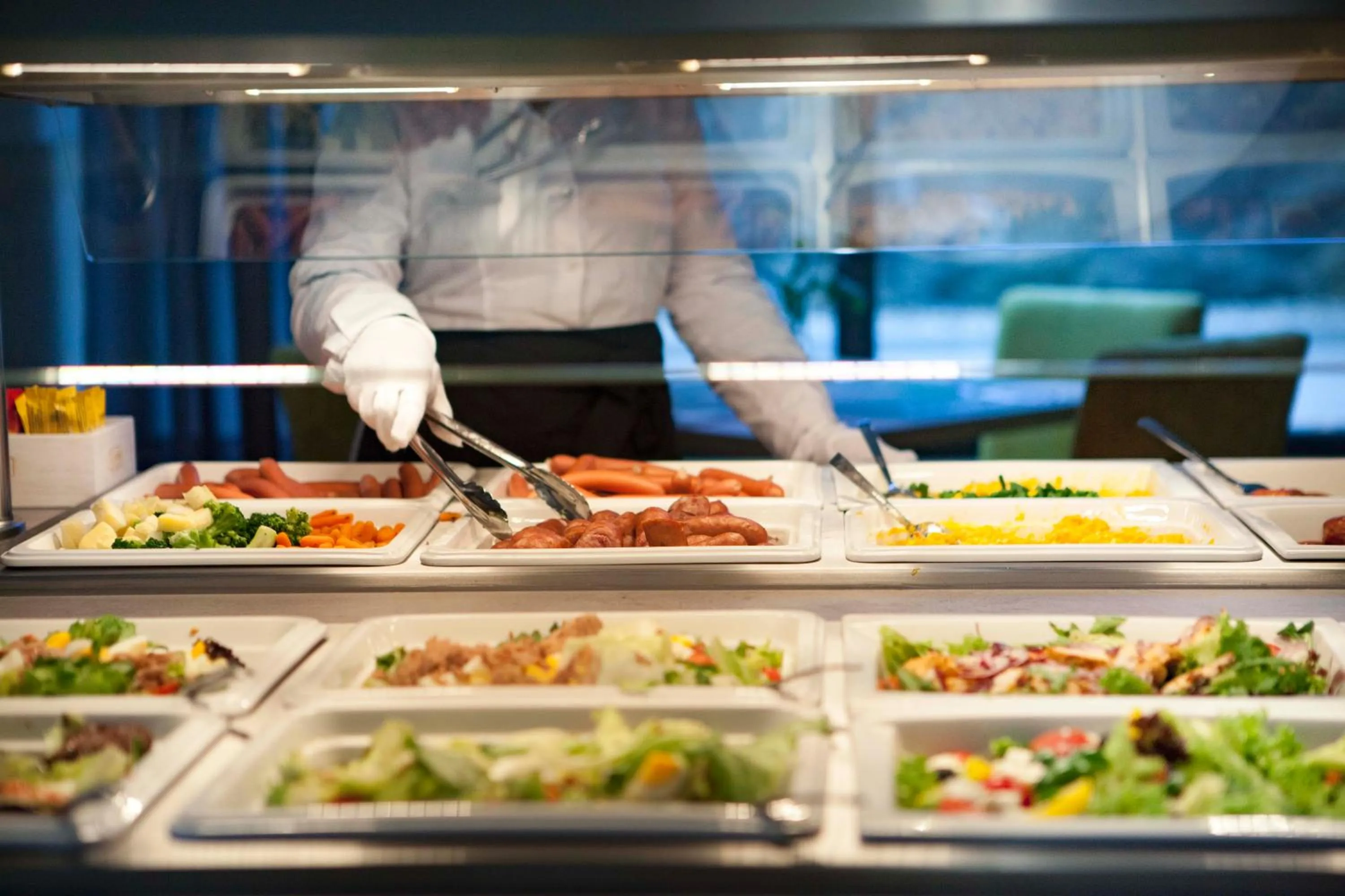 Buffet breakfast in Blue Mountain Resort