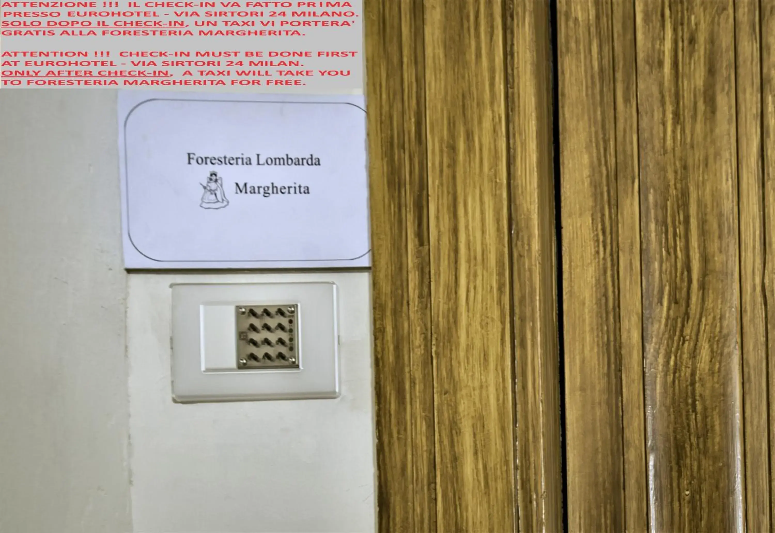 Facade/entrance in Guesthouse Foresteria Margherita Milano Facade/entrance in Guesthouse Foresteria Margherita Milano