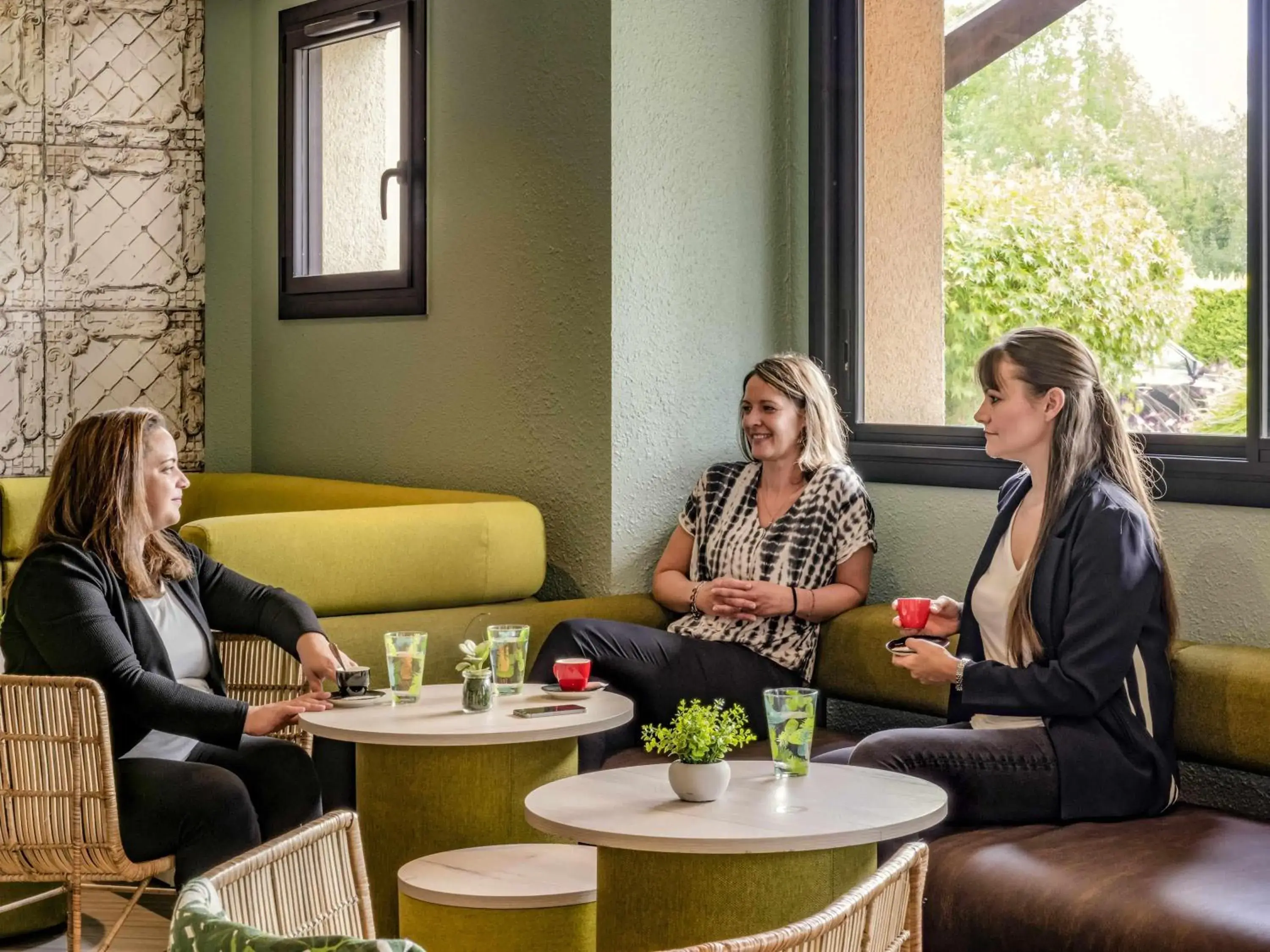 Restaurant/places to eat in ibis Creil Sur Oise Restaurant/places to eat in ibis Creil Sur Oise