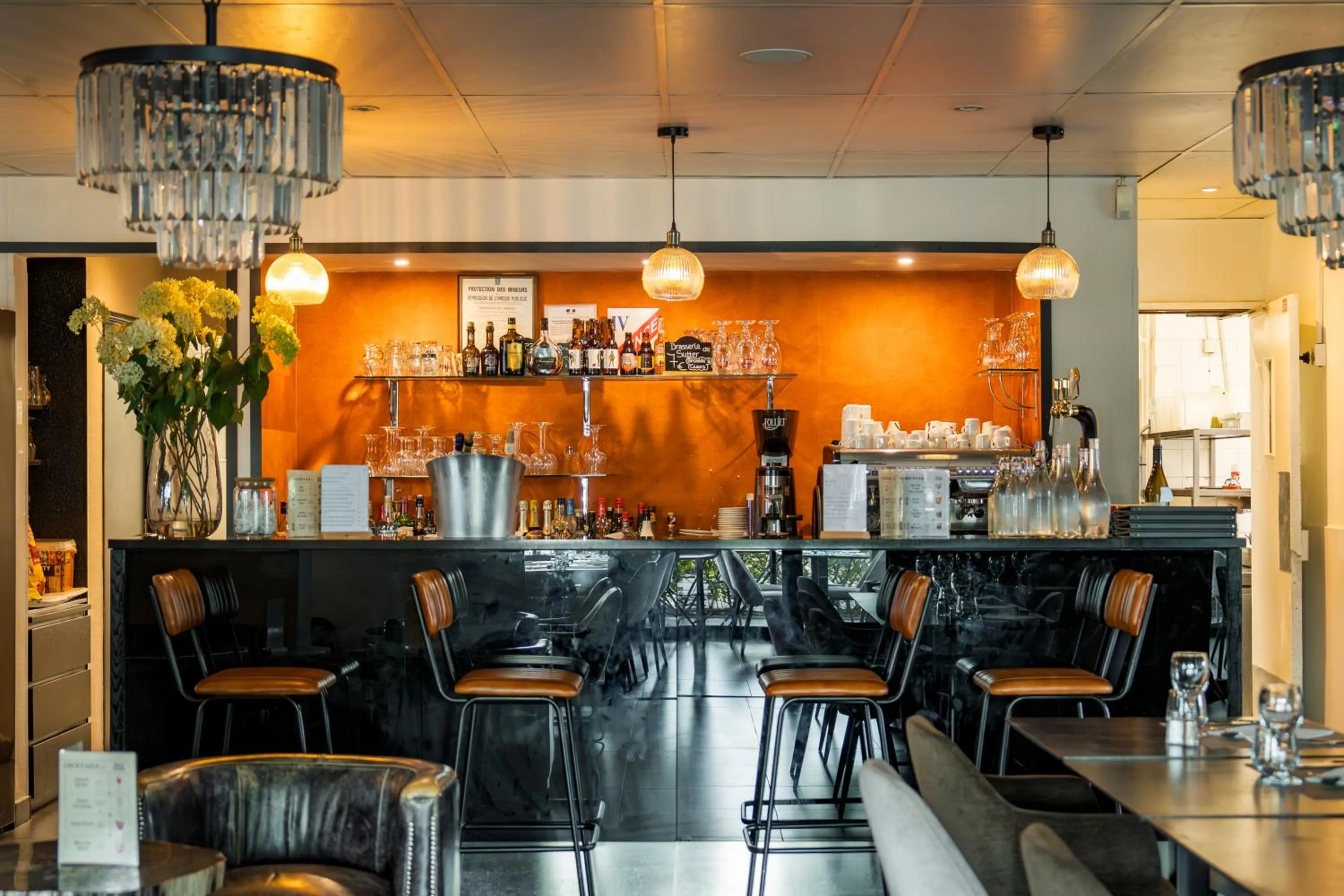 Living room in Hotel Acadie Eragny