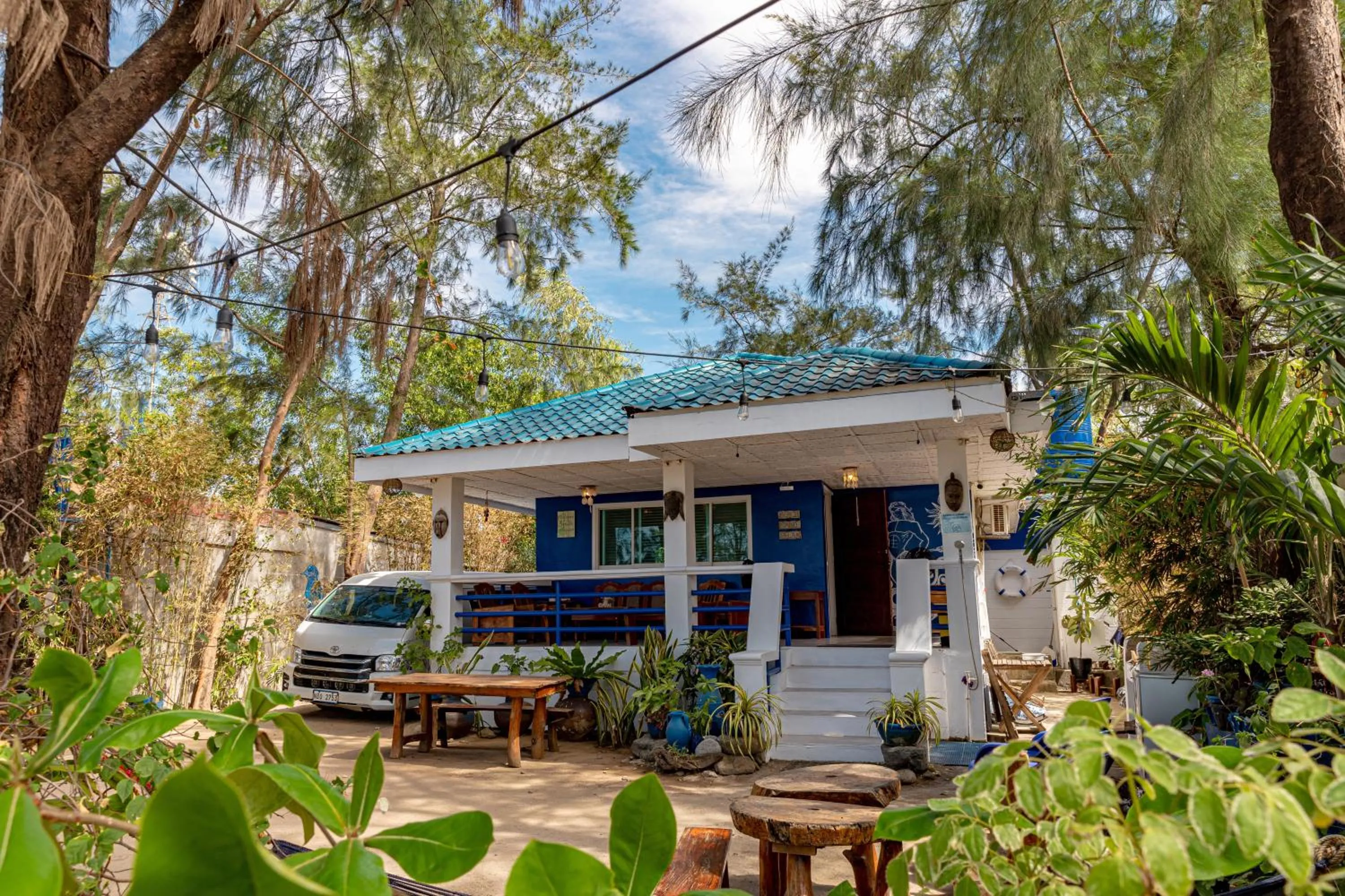 Azul Zambales Beachfront House & River Cottages EXCLUSIVE