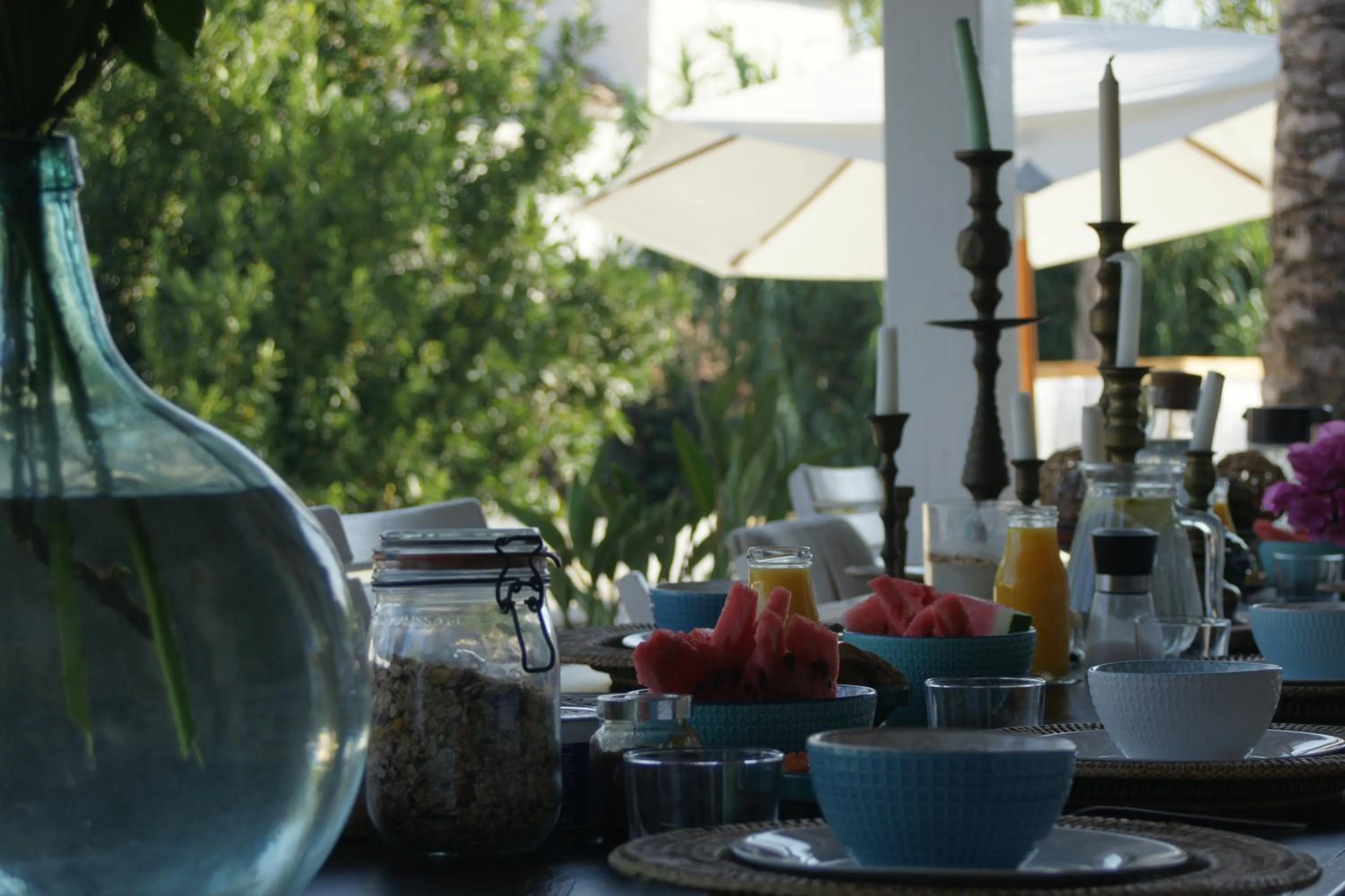 Restaurant/places to eat in Finca Mil Estrellas