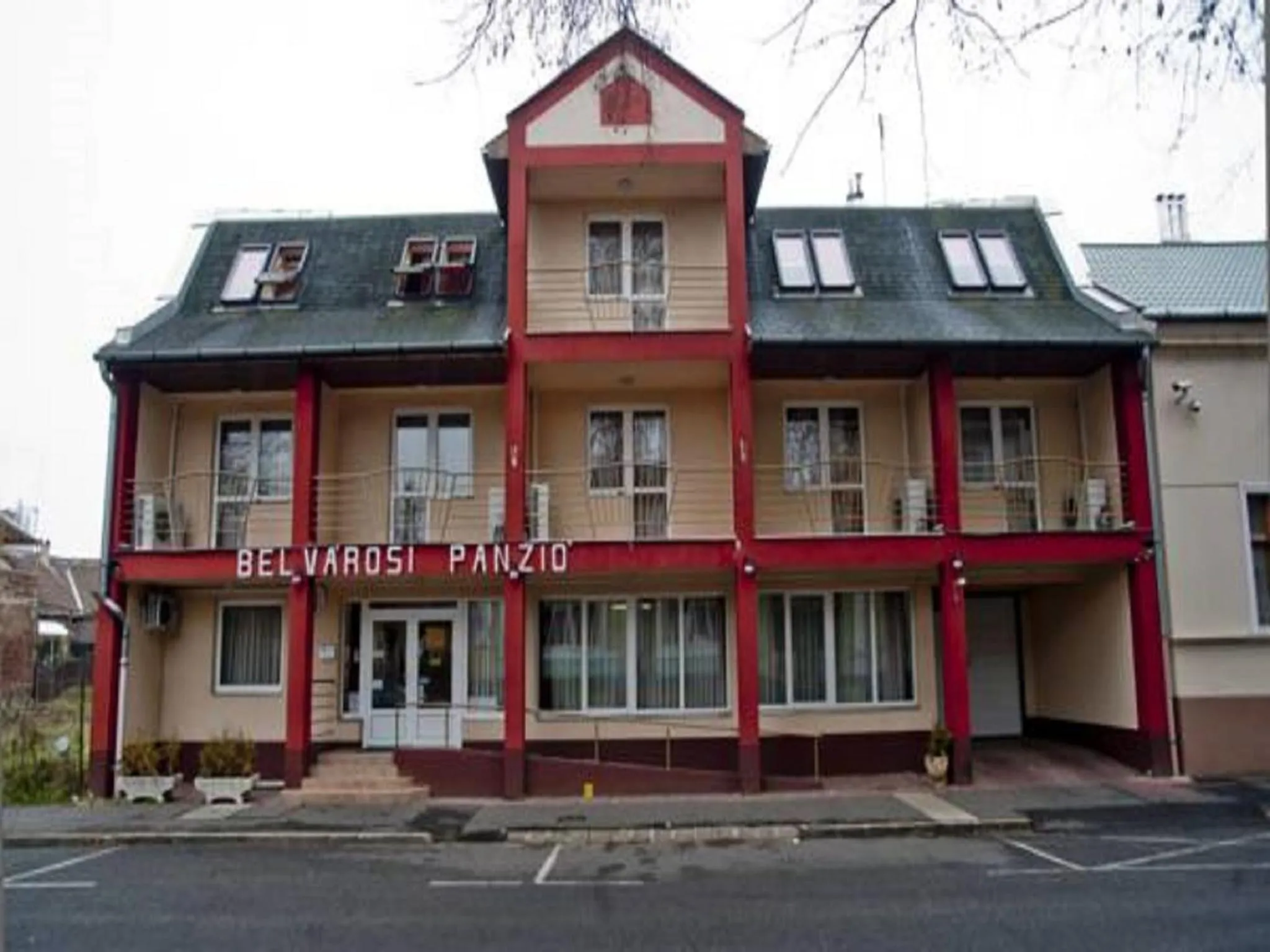 Facade/entrance in Belvárosi Panzió
