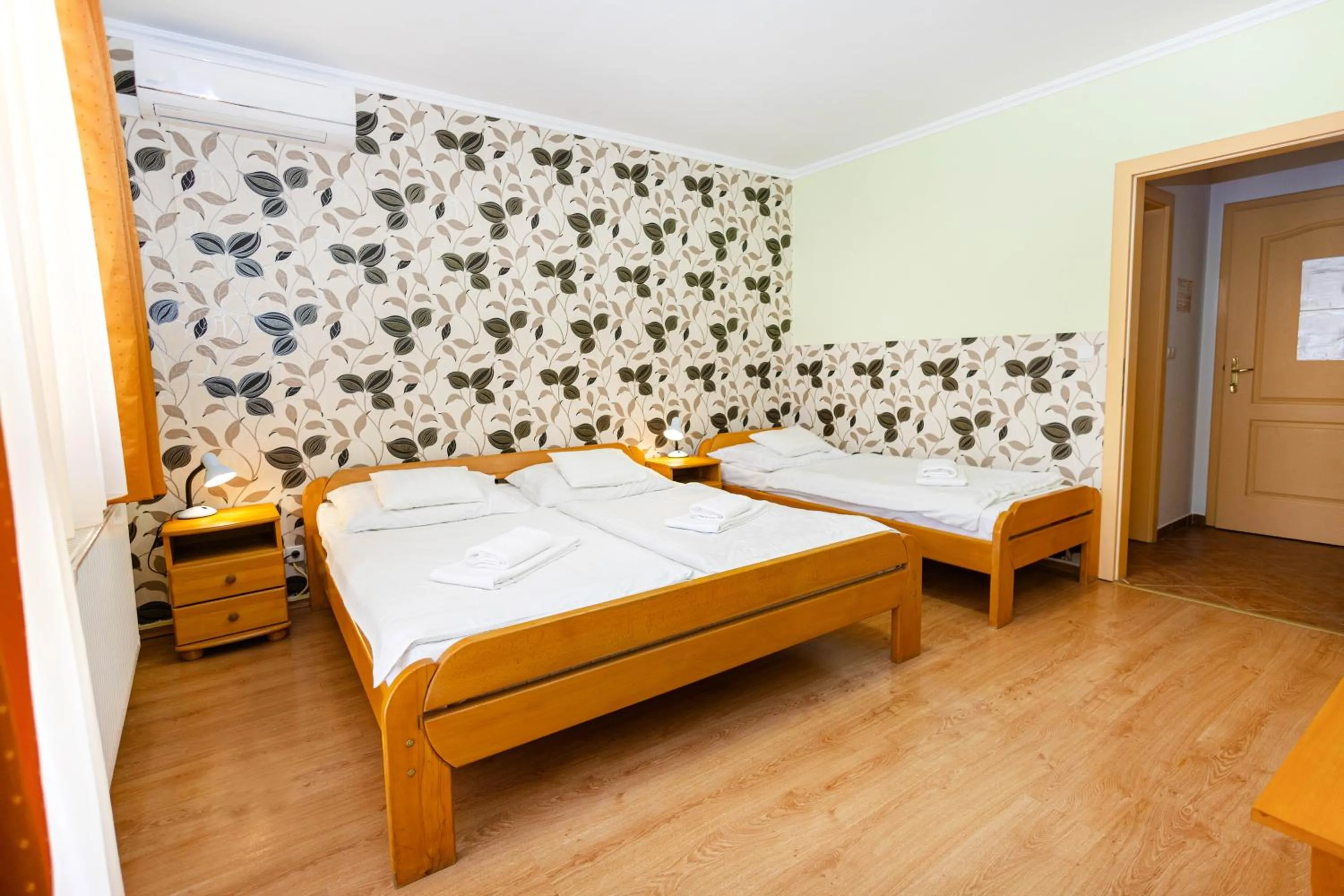 Bed in Belvárosi Panzió