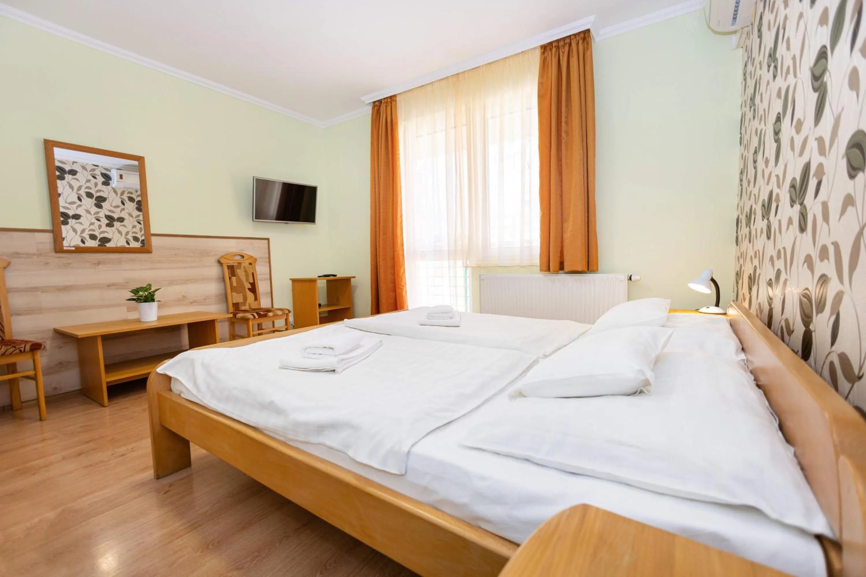 Bed in Belvárosi Panzió