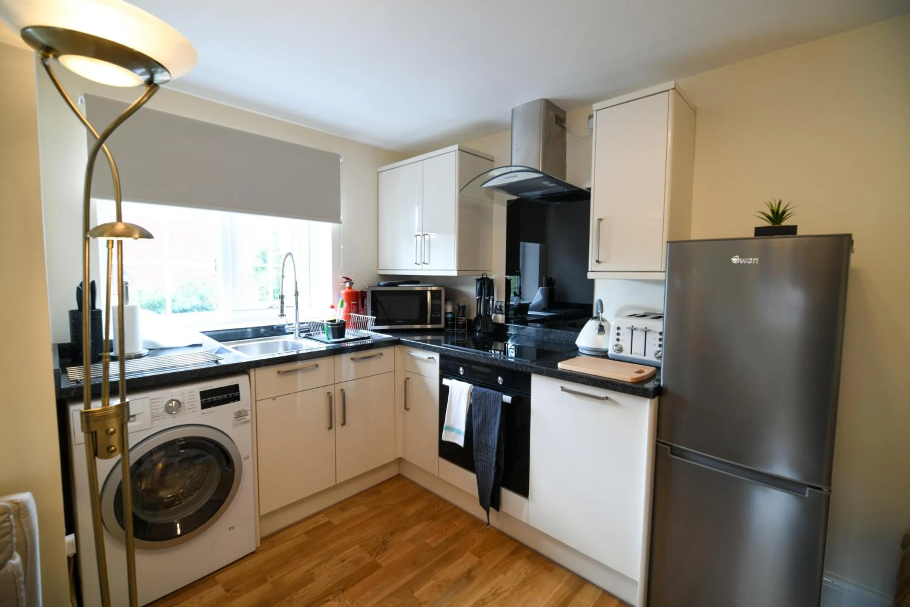 Kitchen or kitchenette in Fennec Apartments