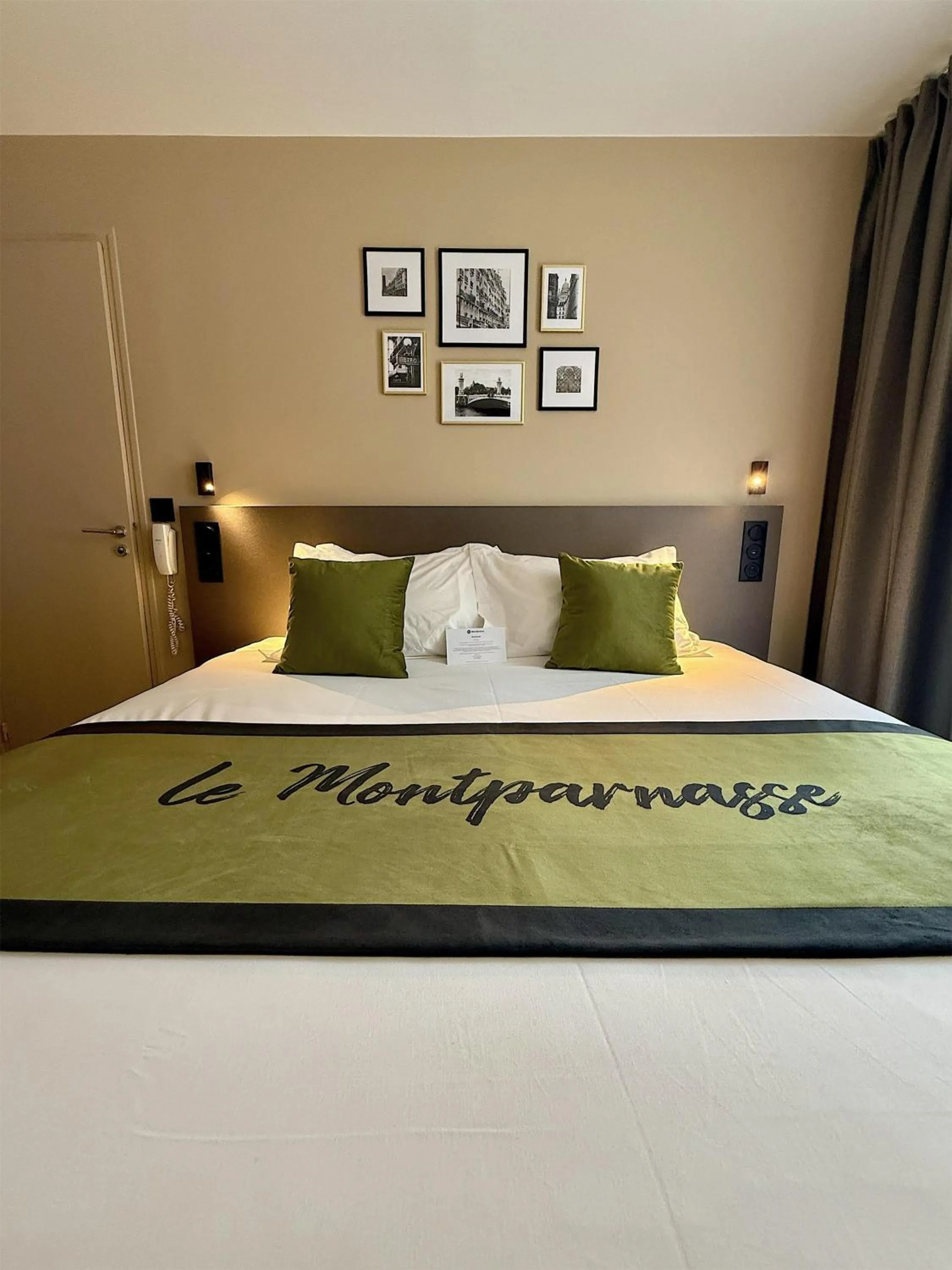 Bedroom, Bed in Best Western Hotel Le Montparnasse
