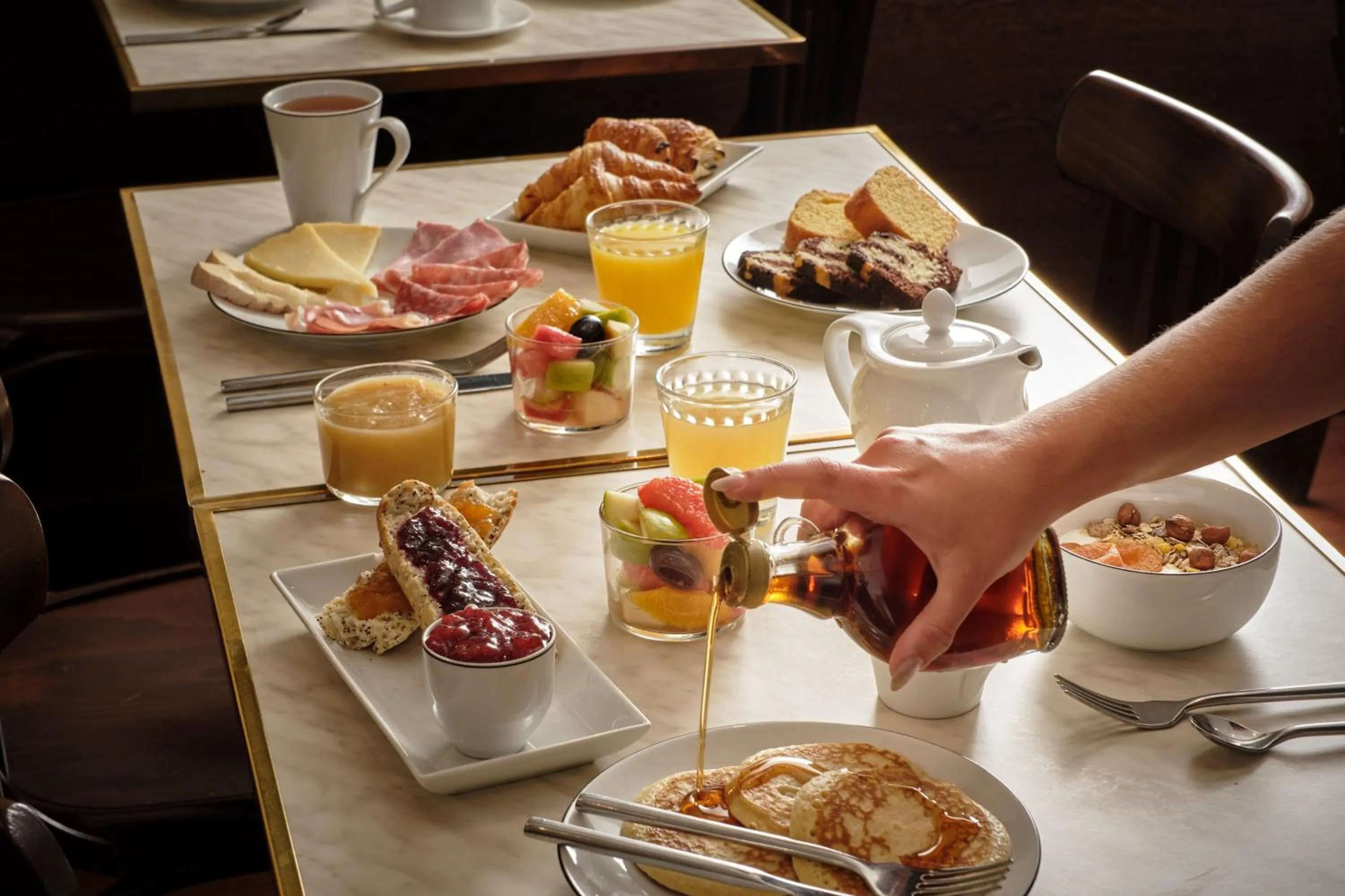 Buffet breakfast in Abaca Messidor by Happyculture