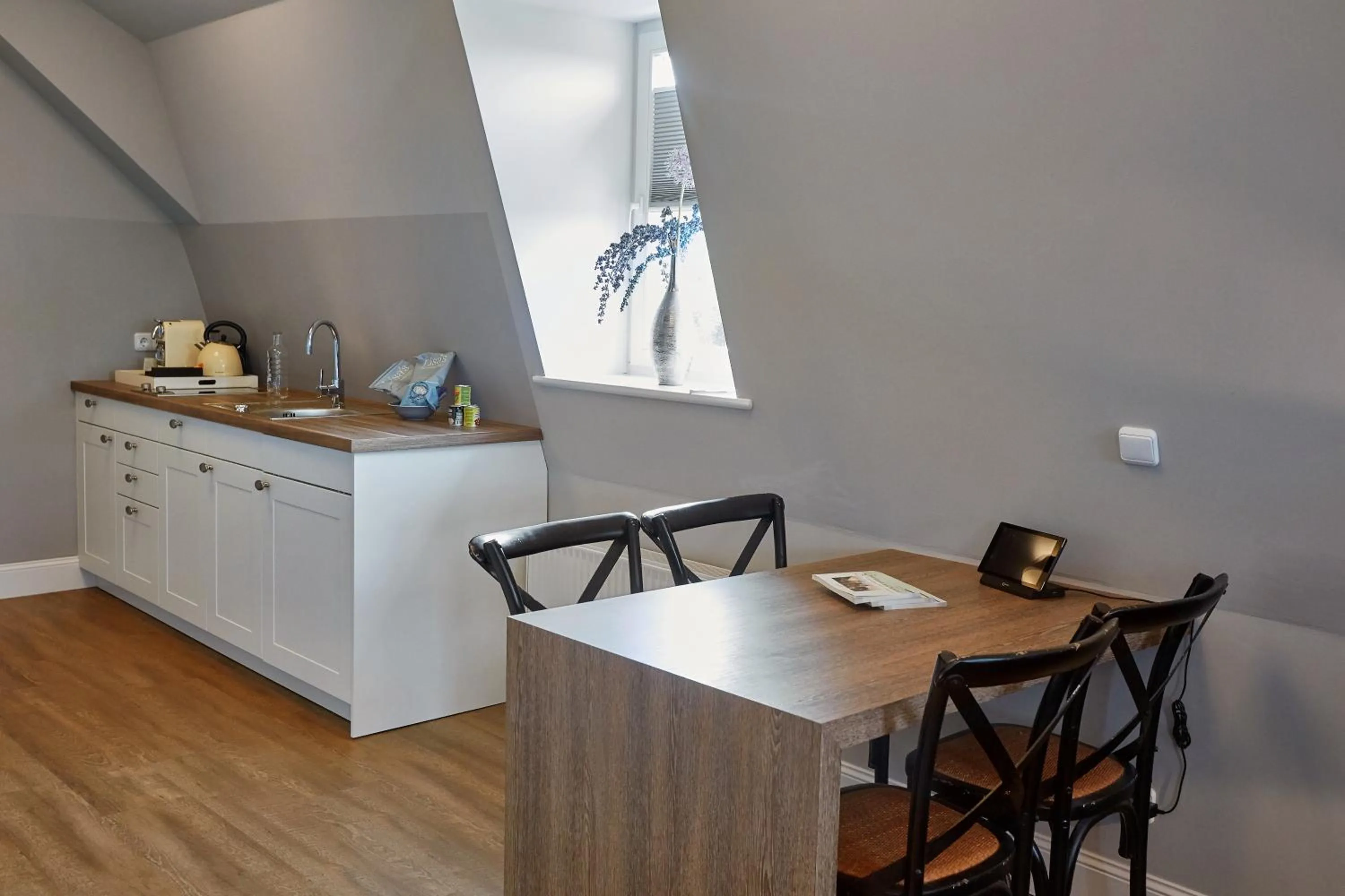 Kitchen or kitchenette in Schloss Kaarz mit Park