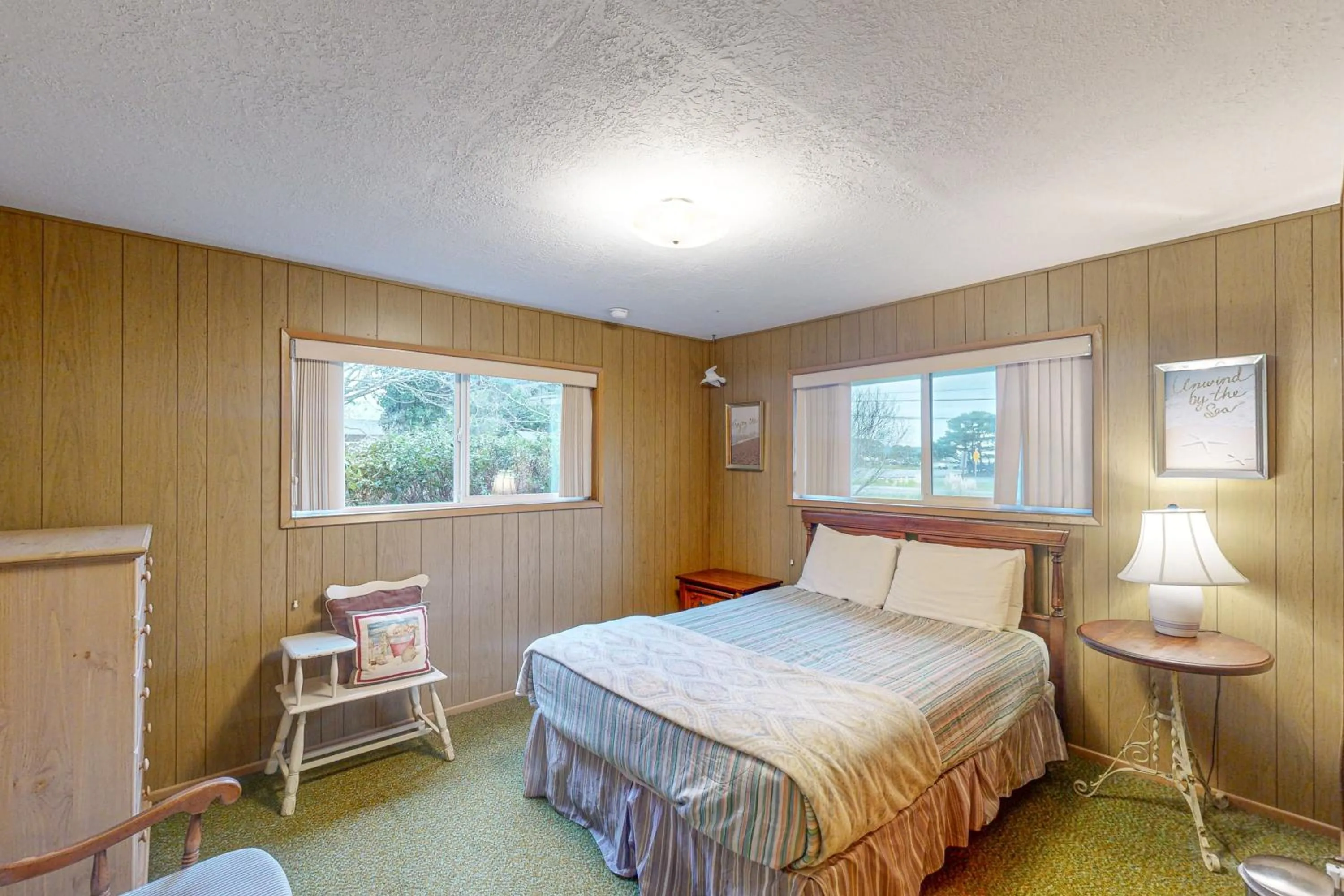 Bed in Tolovana Treasure