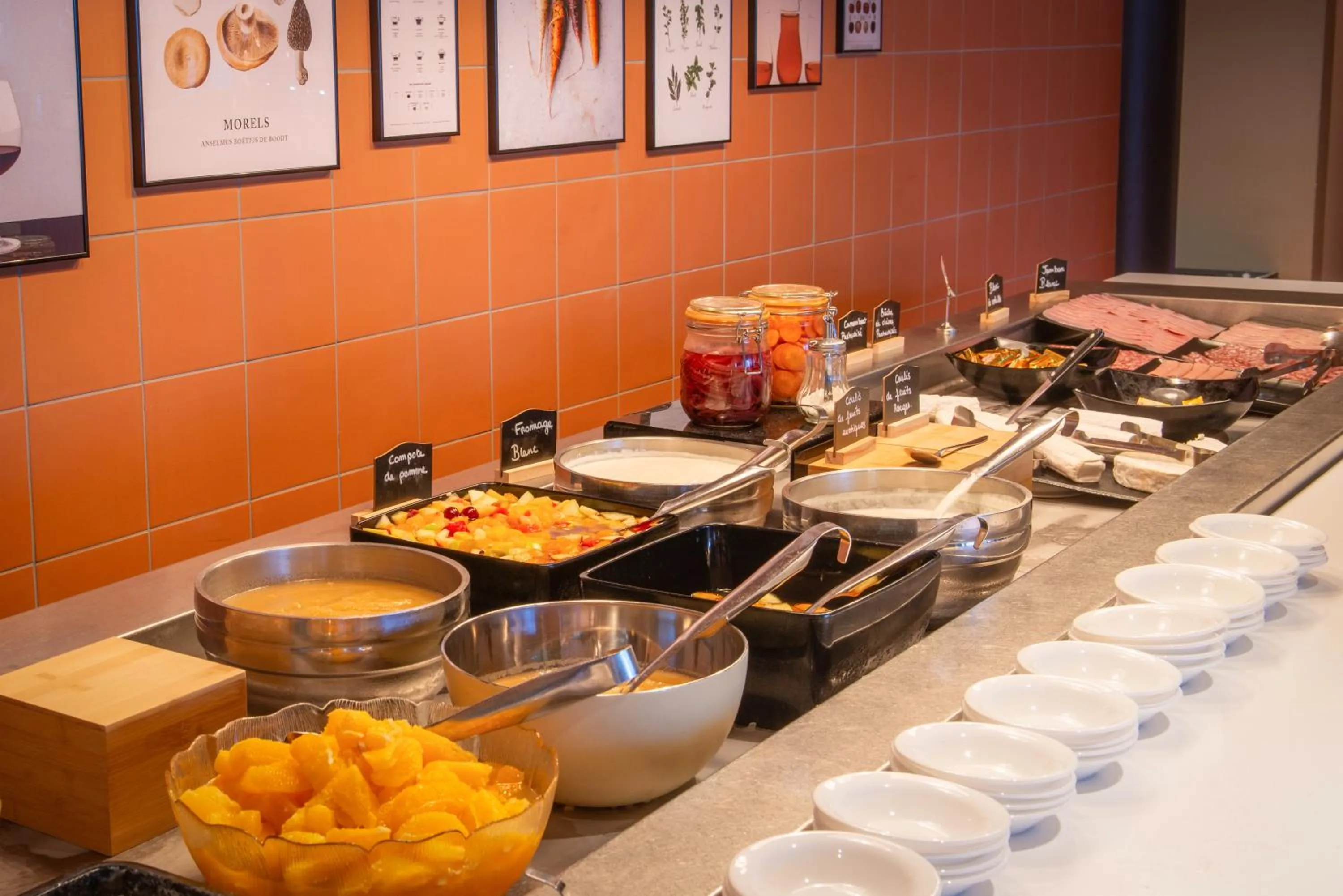 Breakfast in The Originals City, Hôtel Alteora, Poitiers Site du Futuroscope