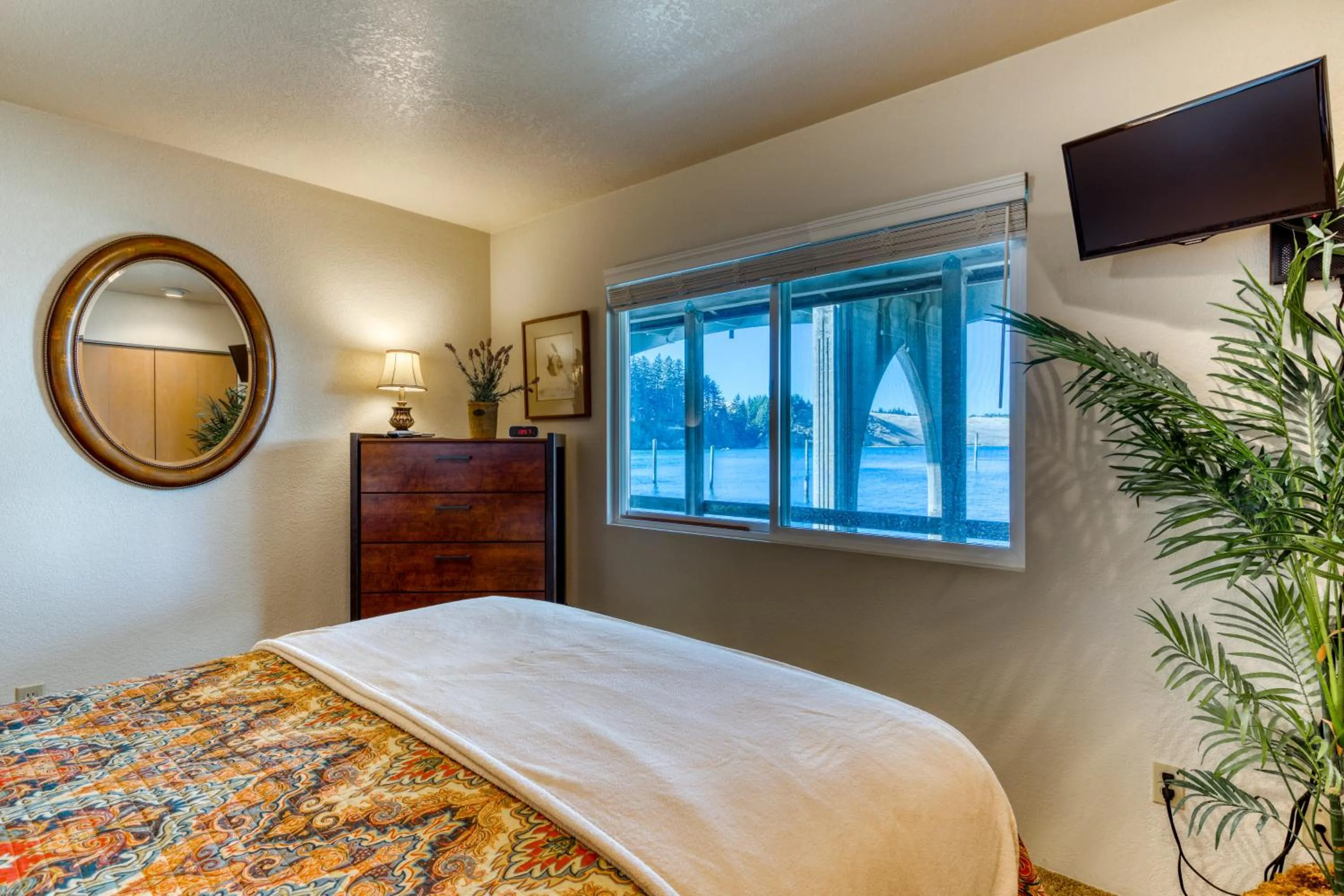 Bed in The RiverFront