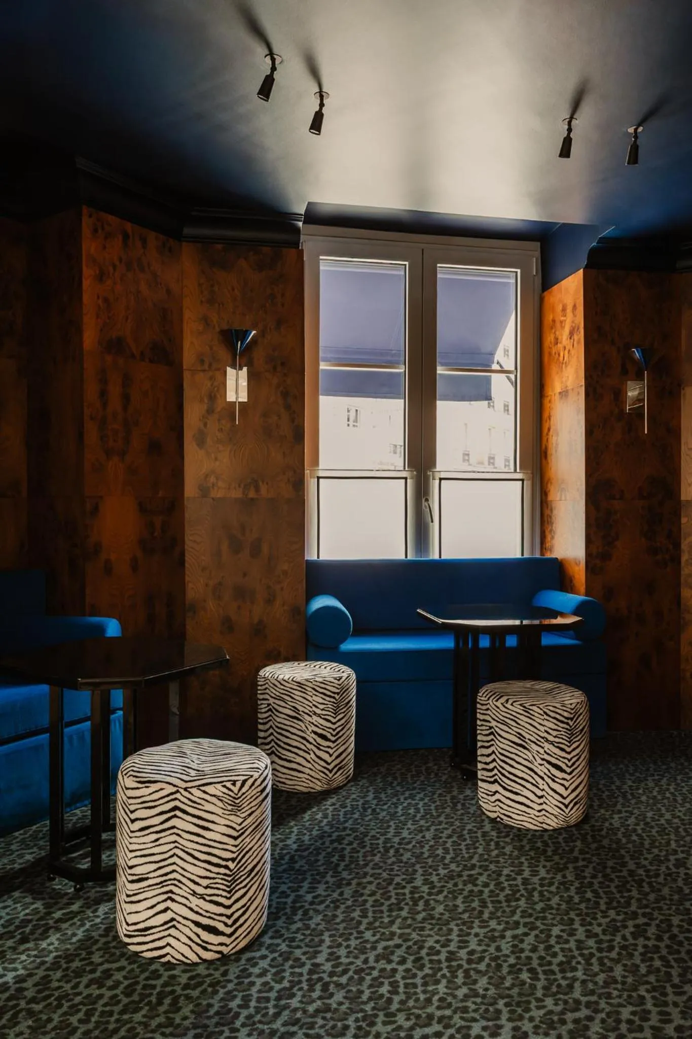 Lounge or bar in Hôtel Folie - Orso Hotels