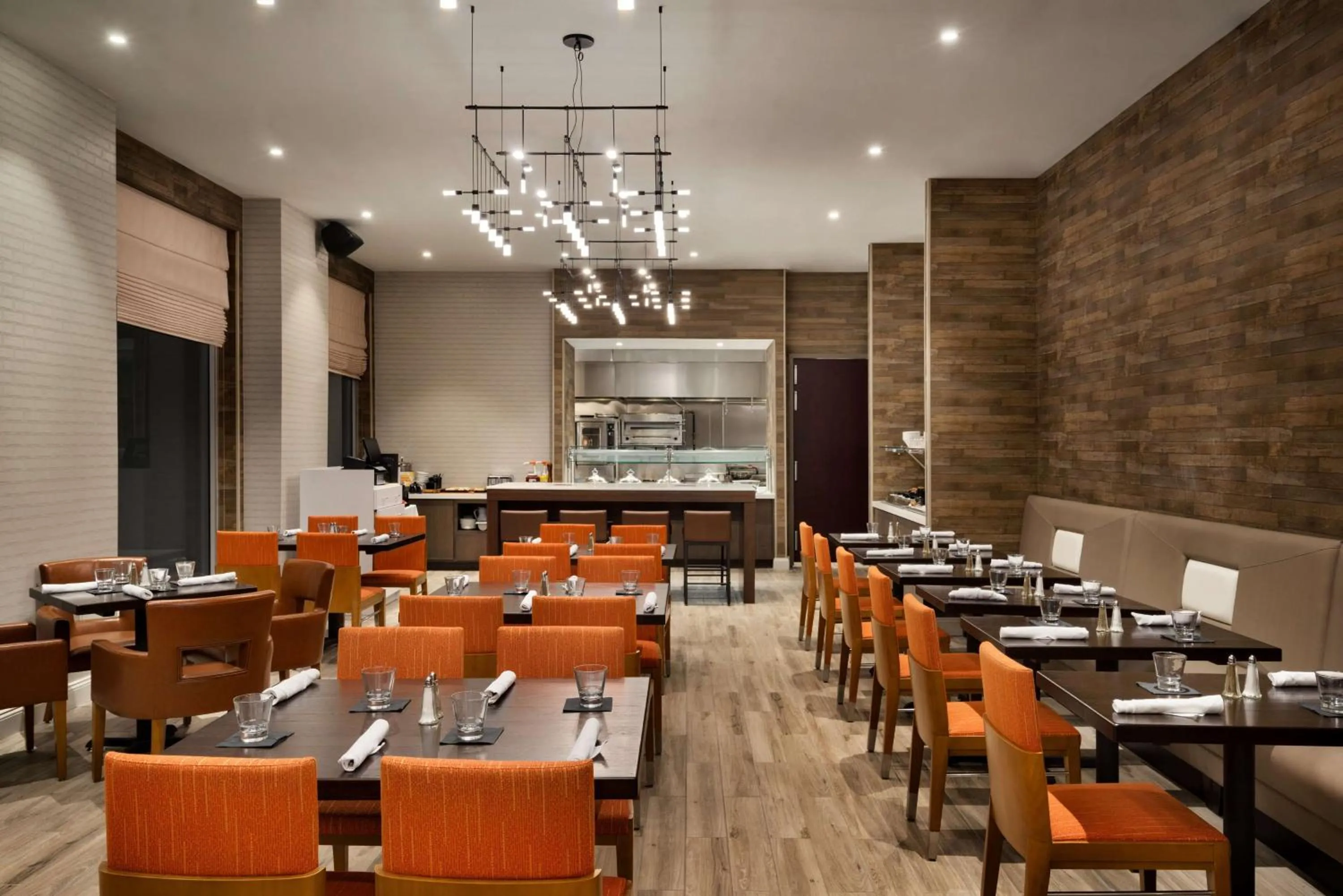 Restaurant/places to eat in Hilton Garden Inn New York Times Square South