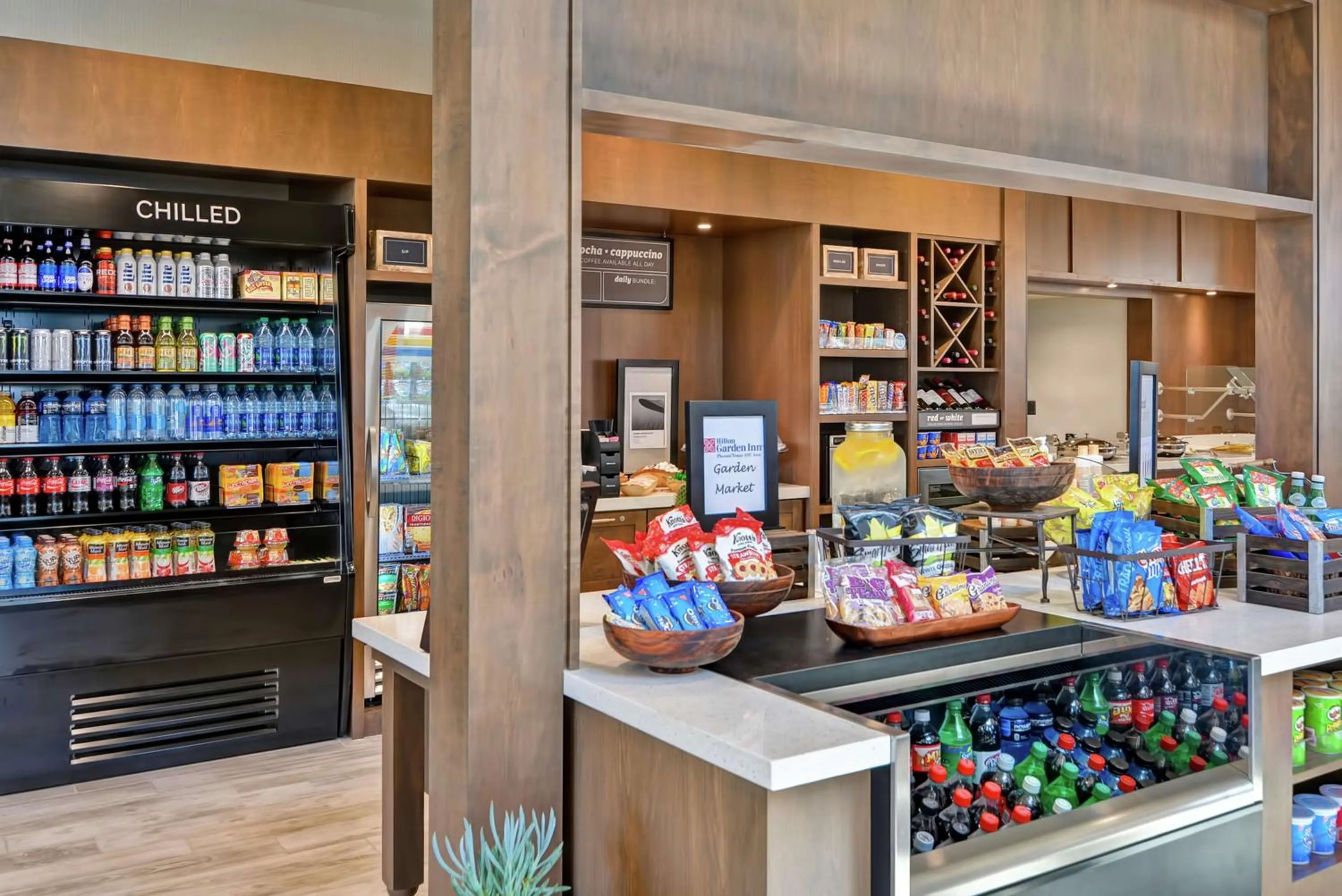 Restaurant/places to eat in Hilton Garden Inn By Hilton Phoenix/Tempe Asu Area, Az