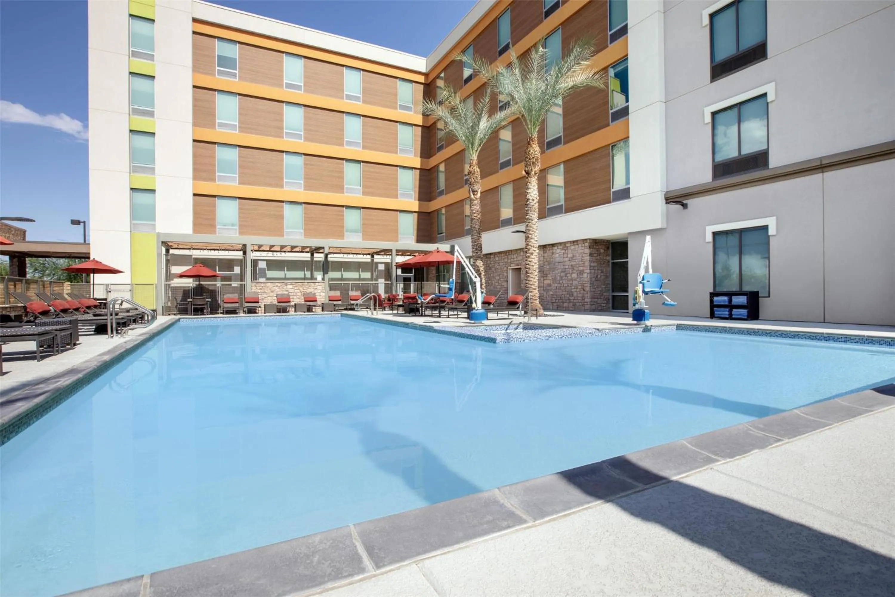 Pool view in Home2 Suites By Hilton Phoenix-Tempe University Research Park