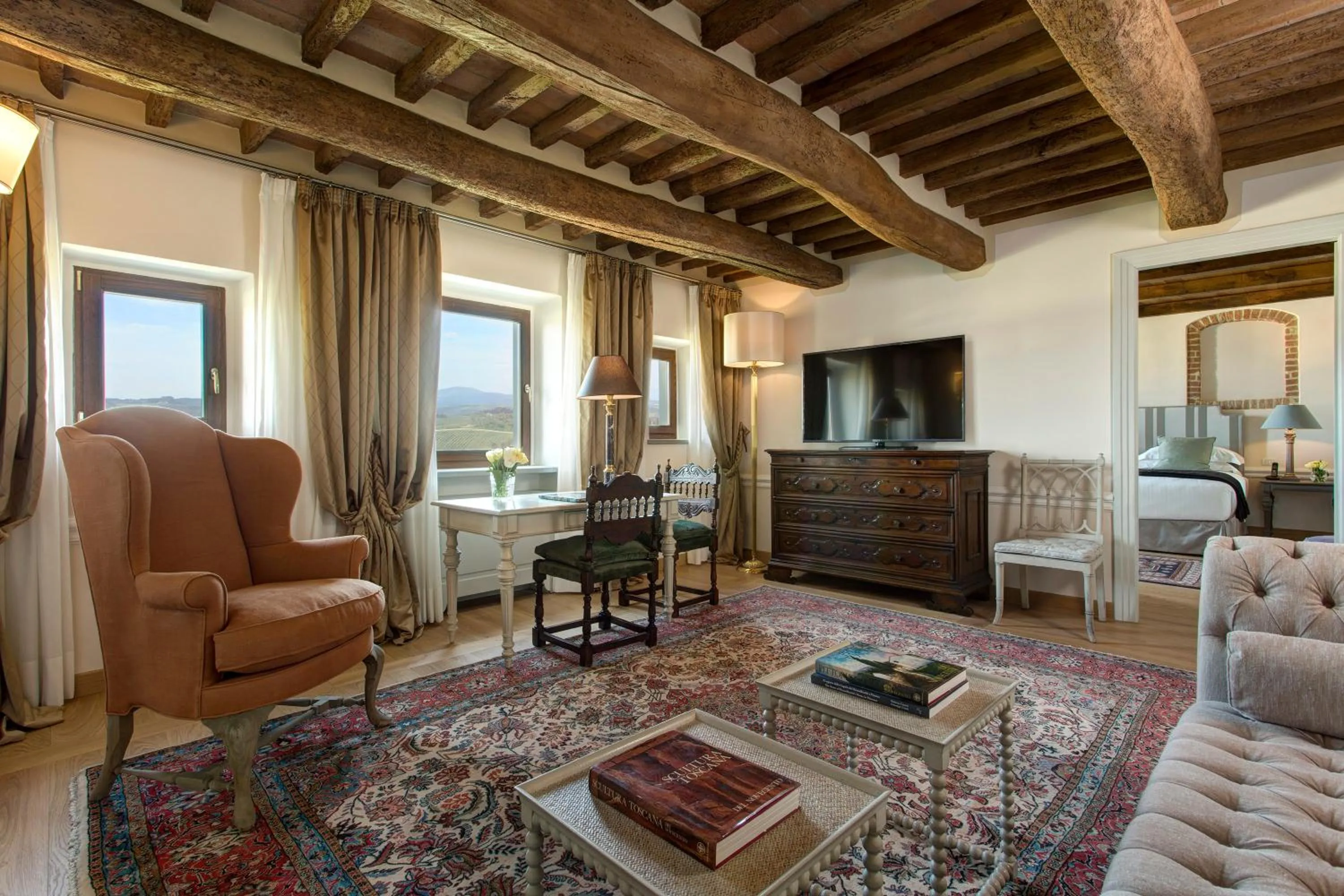 TV and multimedia in Villa Le Calvane