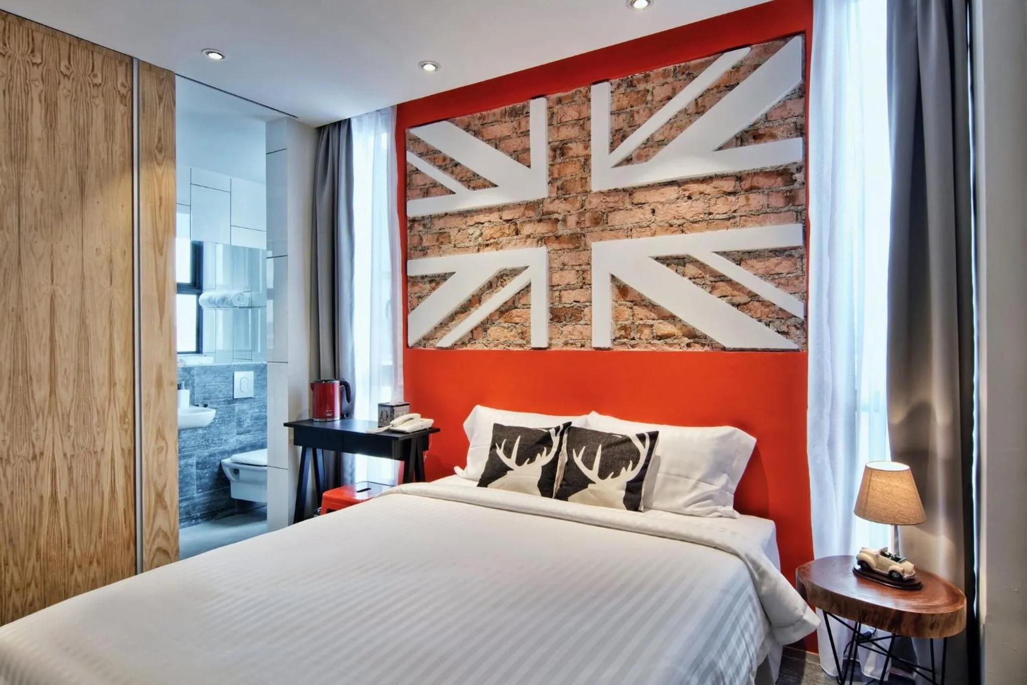 Bed in Timez Hotel Melaka