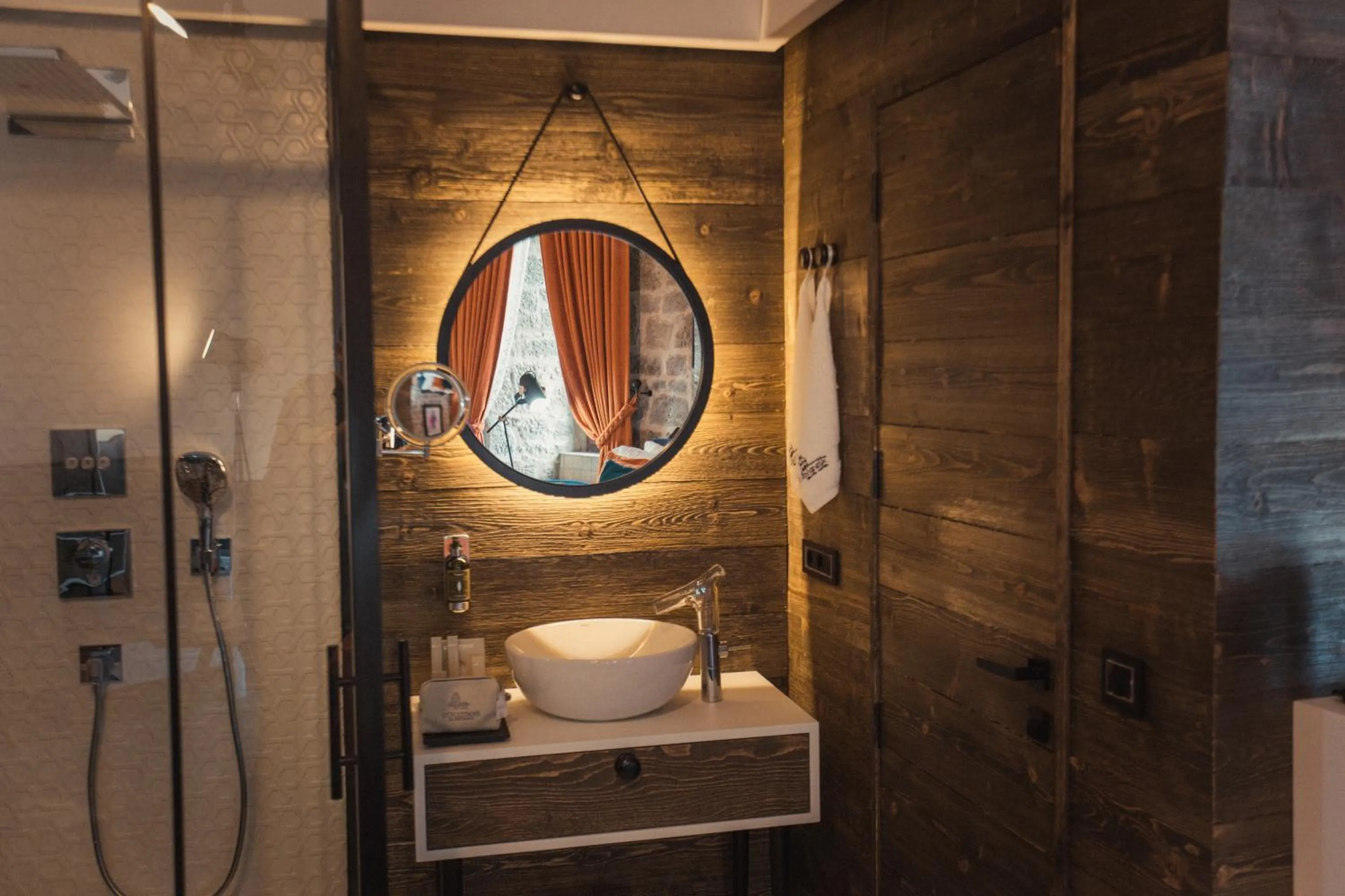 Bathroom in Cephanelik Butik Hotel