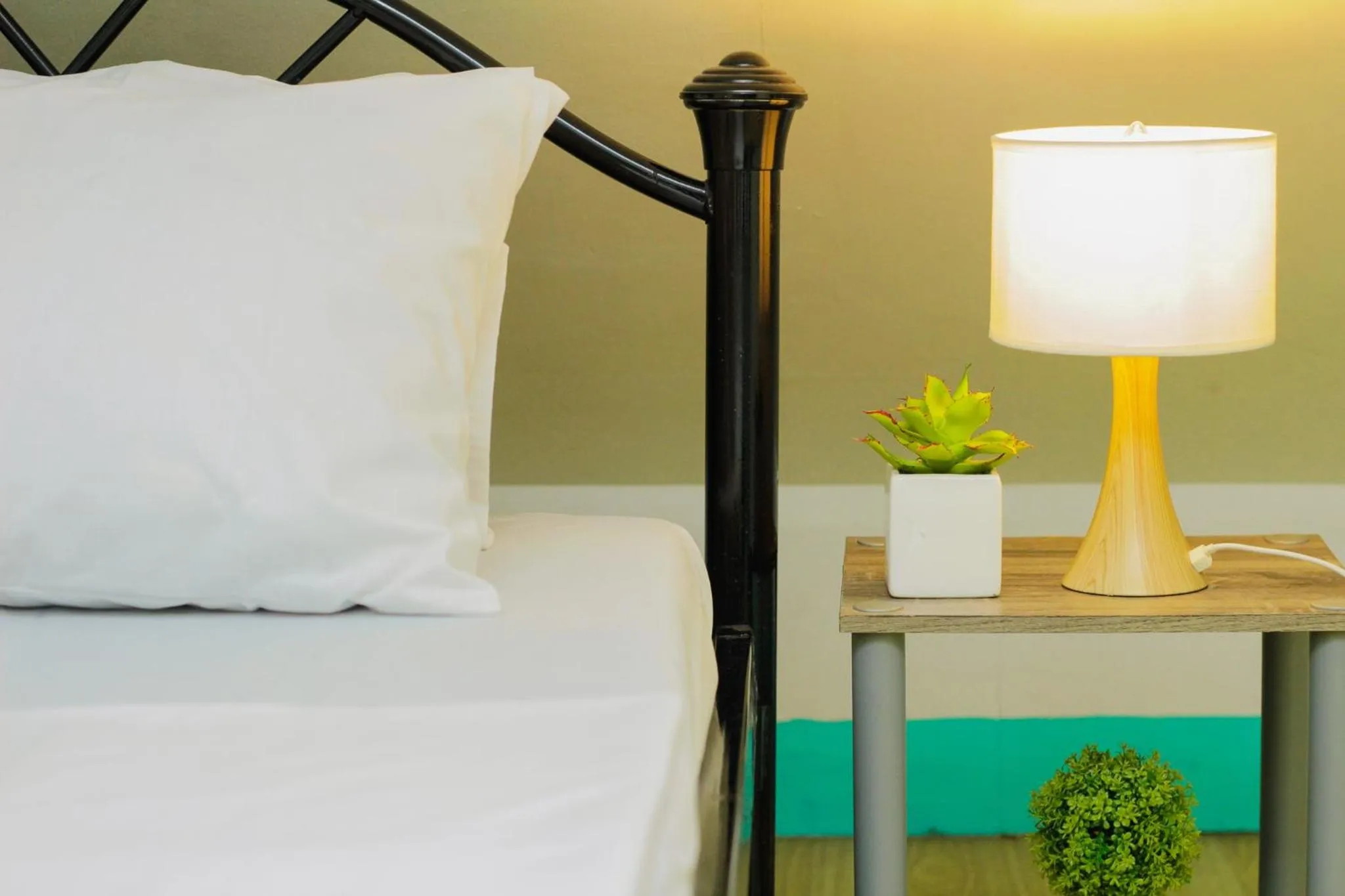 Bed in Nomads MNL Backpackers Homestay - near Airport