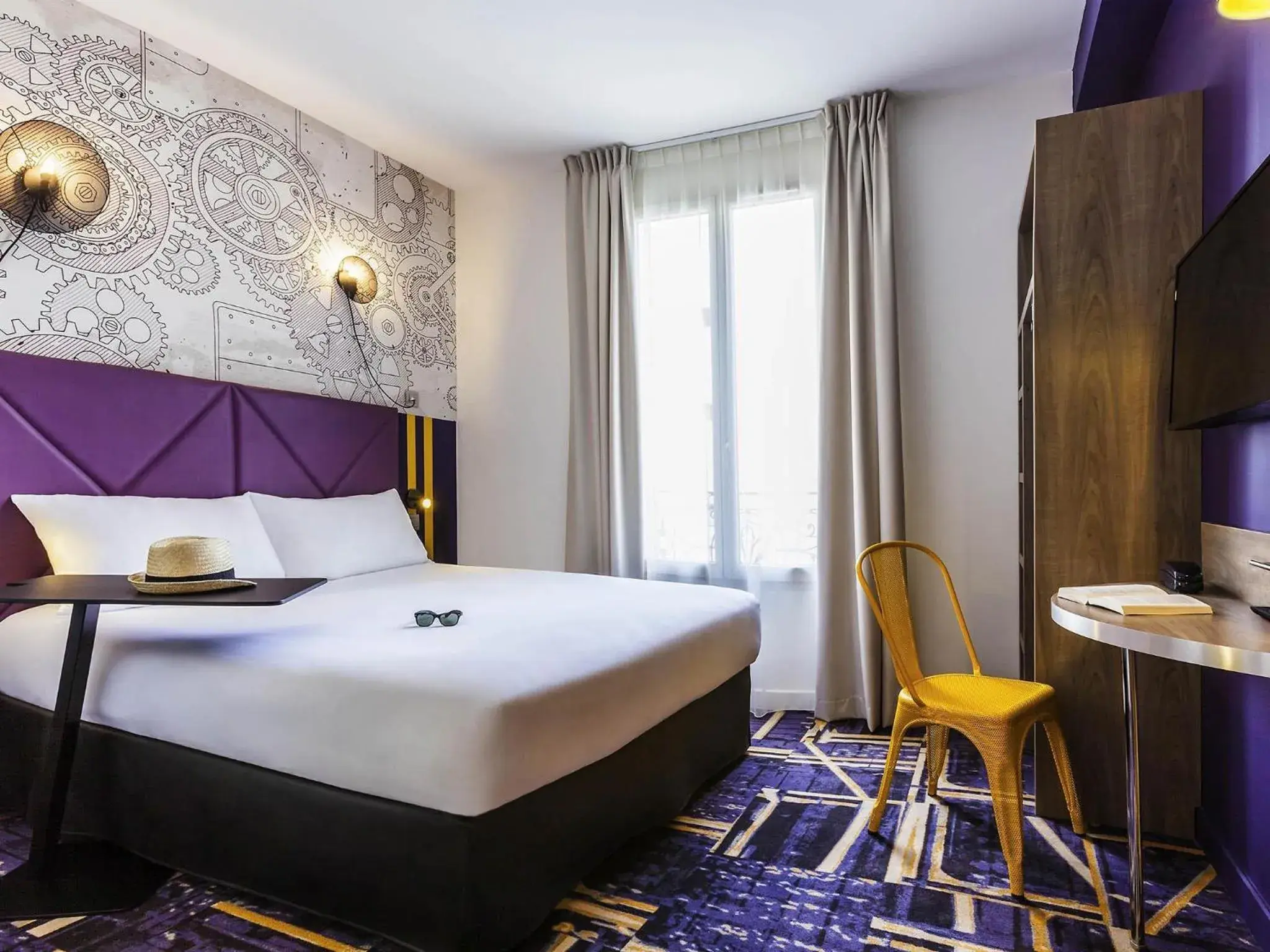 Bedroom, Bed in ibis Styles Paris Mairie De Clichy Bedroom, Bed in ibis Styles Paris Mairie De Clichy
