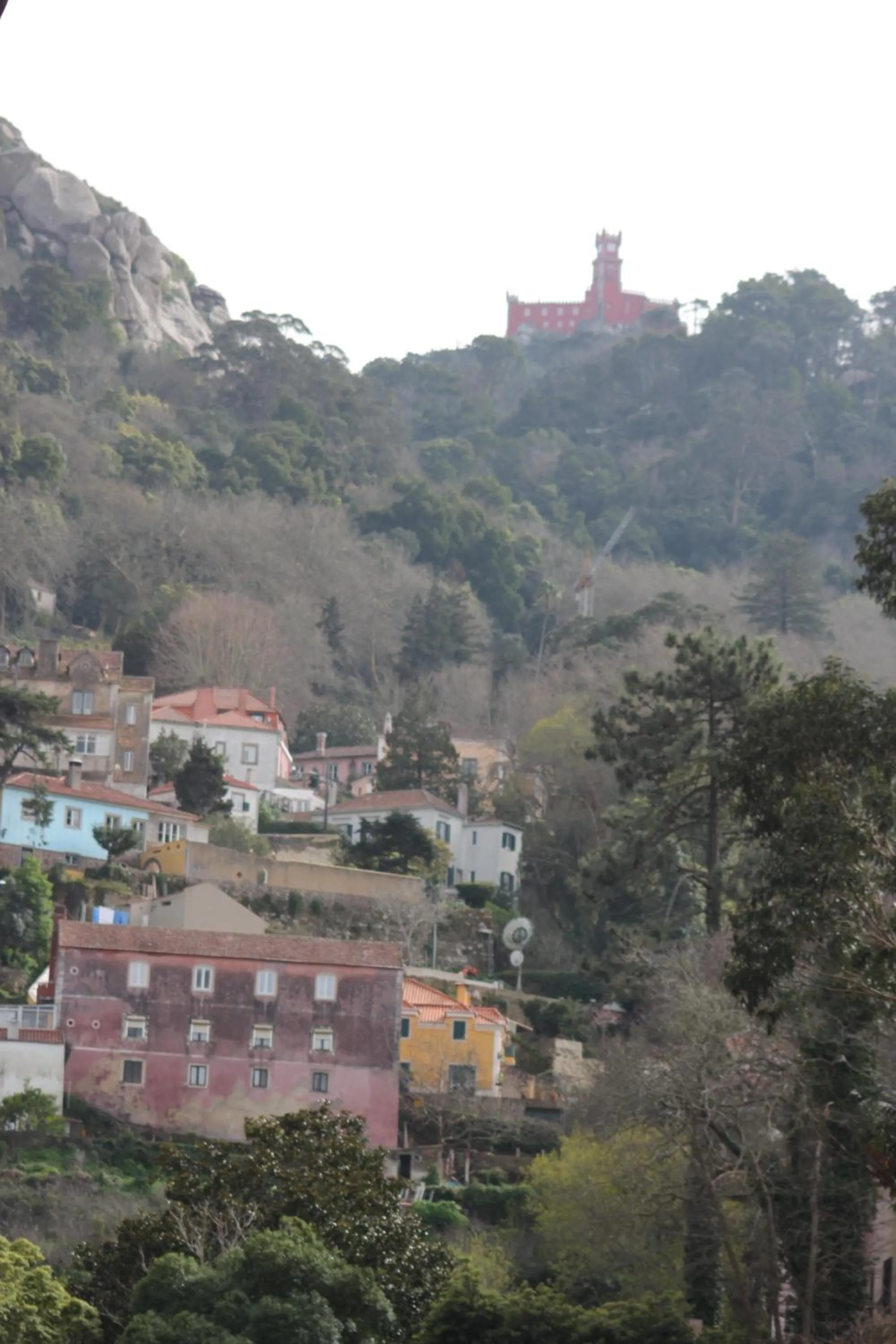 Landmark view in Cabriz White House