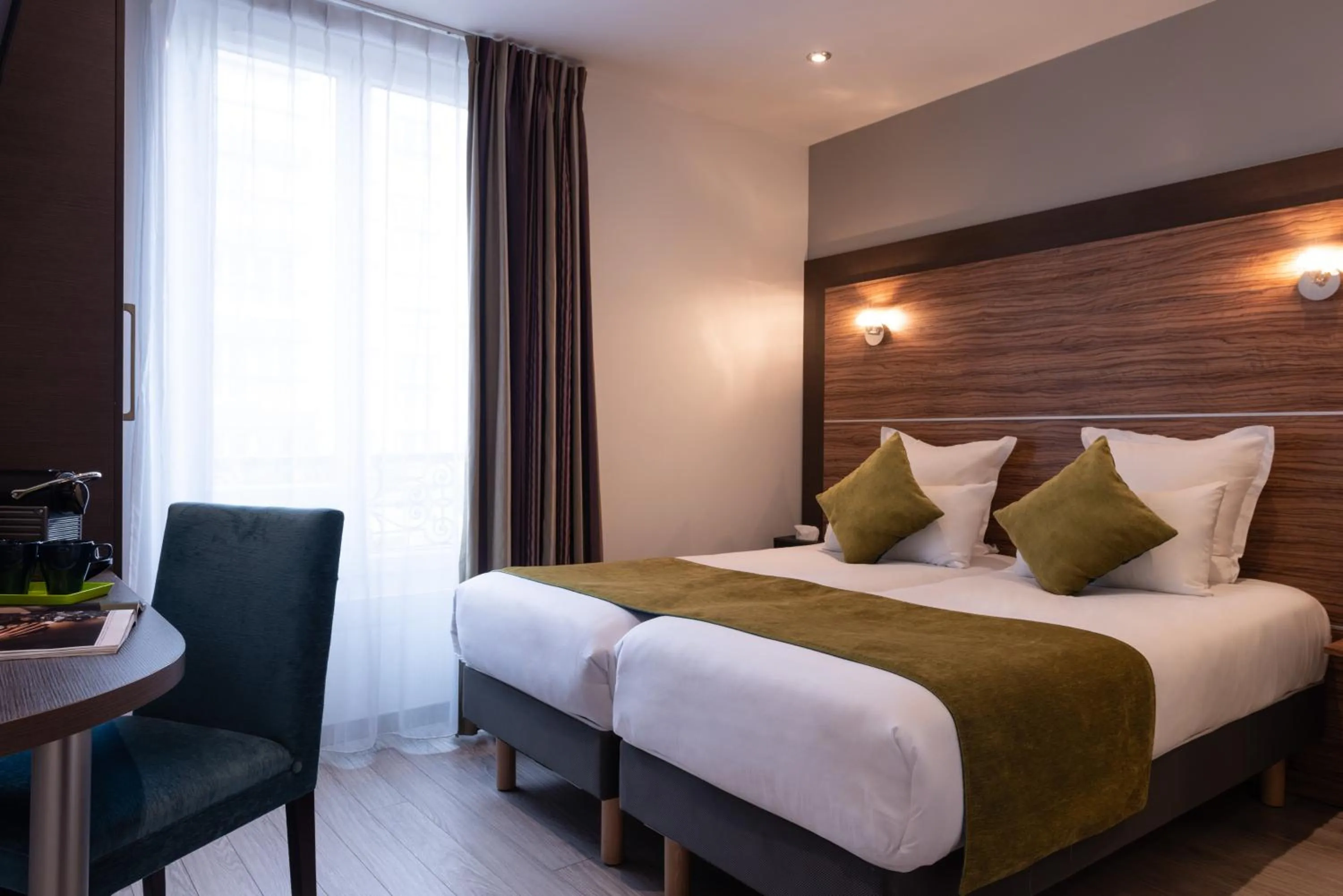 Photo of the whole room, Bed in Hotel Apolonia Paris Montmartre; Sure Hotel Collection by Best Western