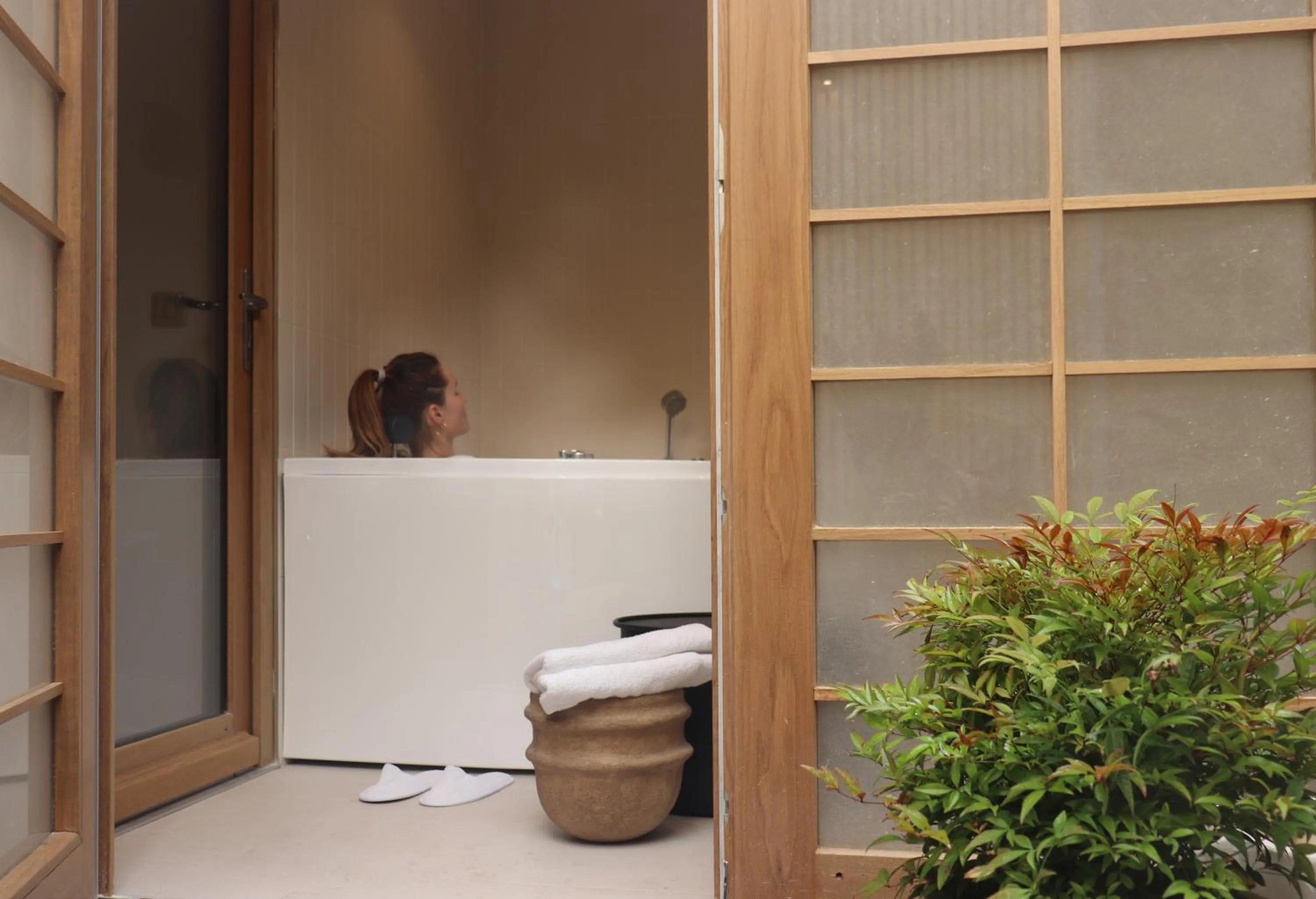 Hot Spring Bath in Hotel Litteraire Le Swann, BW Premier Collection