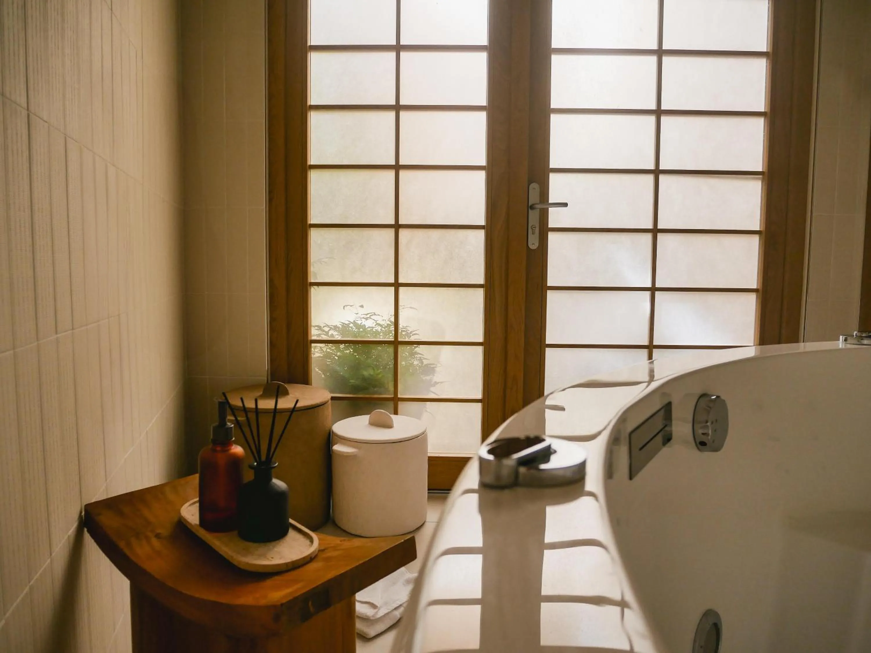 Spa and wellness centre/facilities in Hotel Litteraire Le Swann, BW Premier Collection