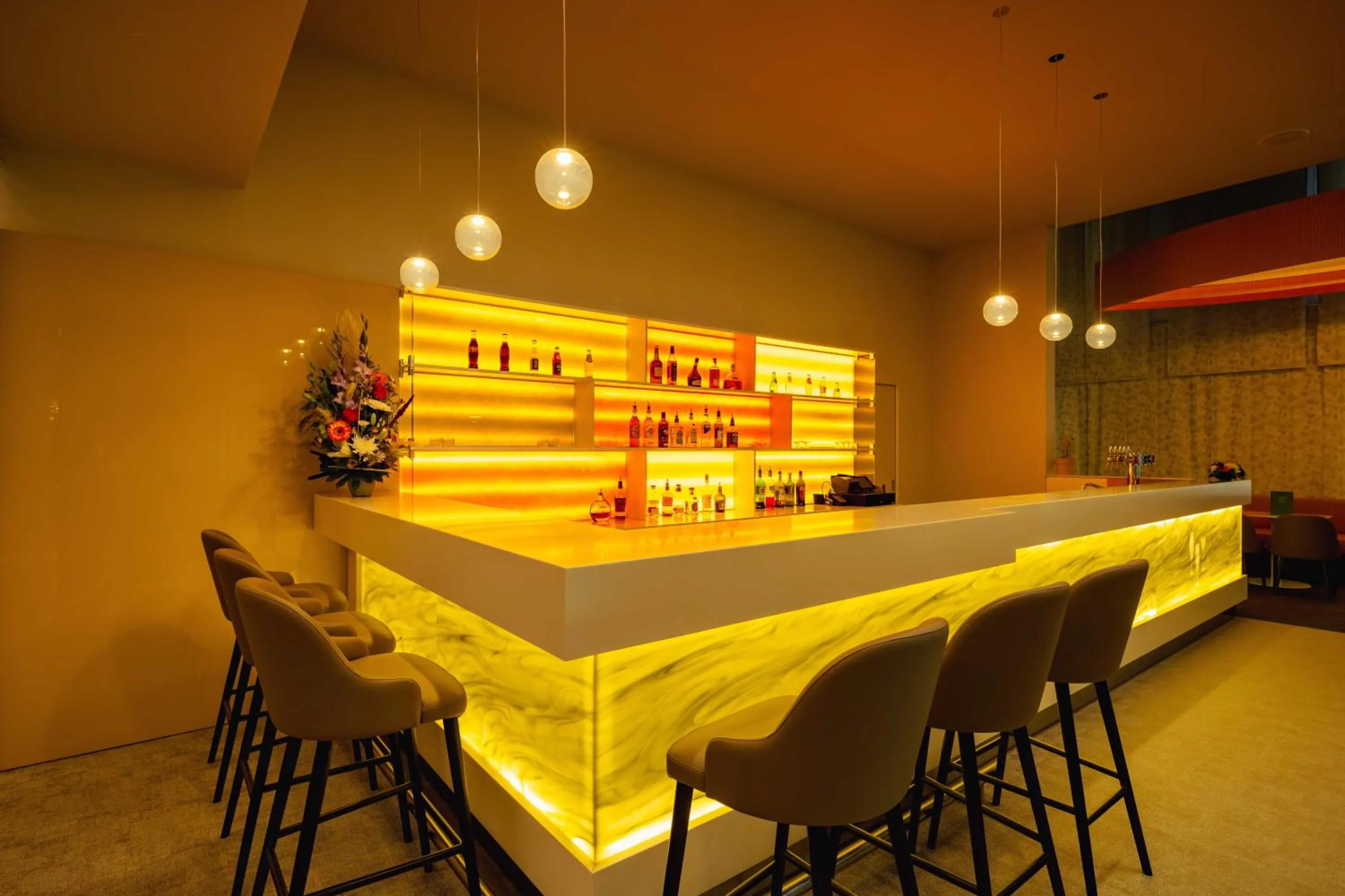 Lounge or bar in Hotel Plaza - site du Futuroscope