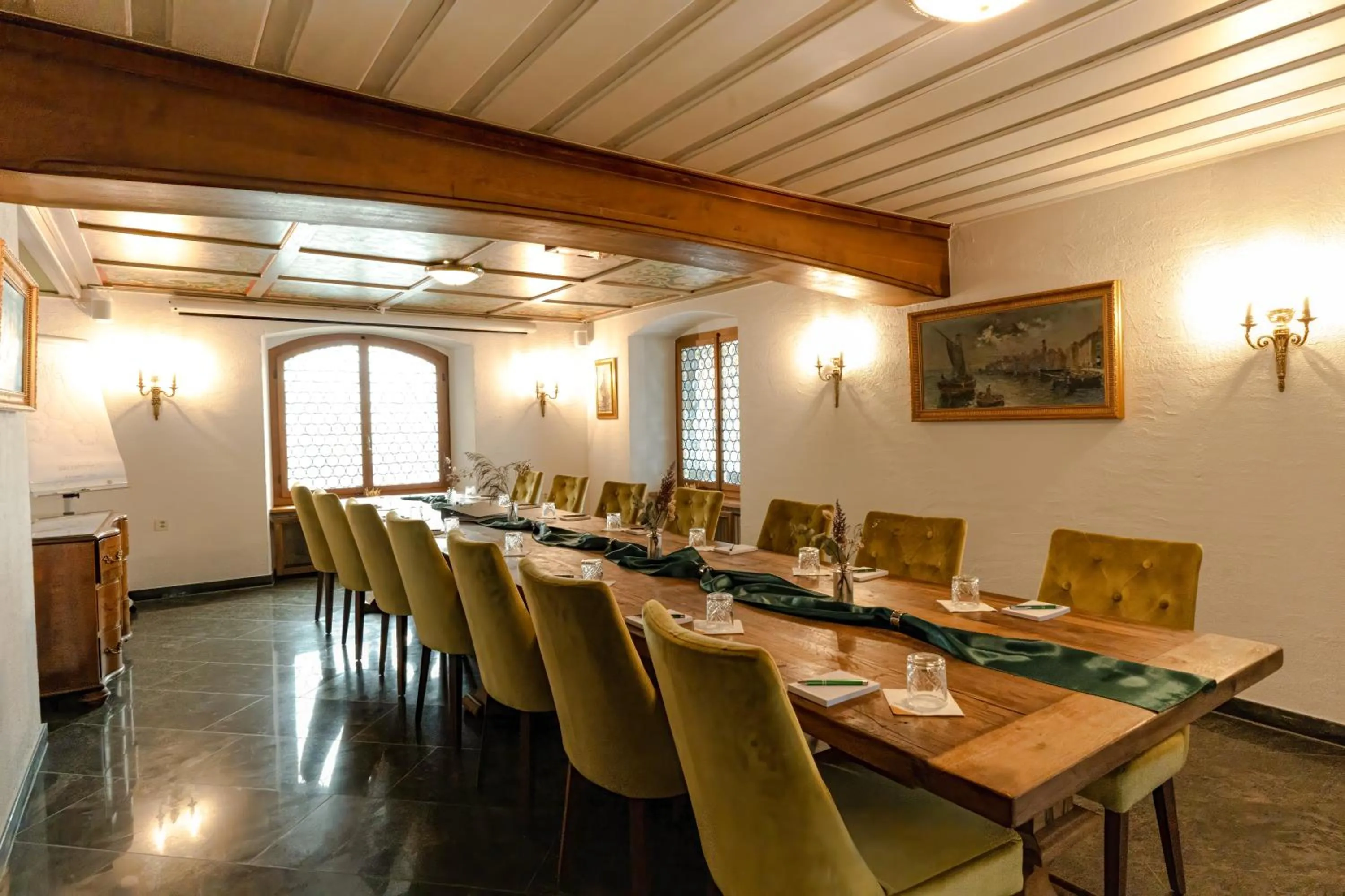 Restaurant/places to eat in Hotel Porto Sofie Gottlieben