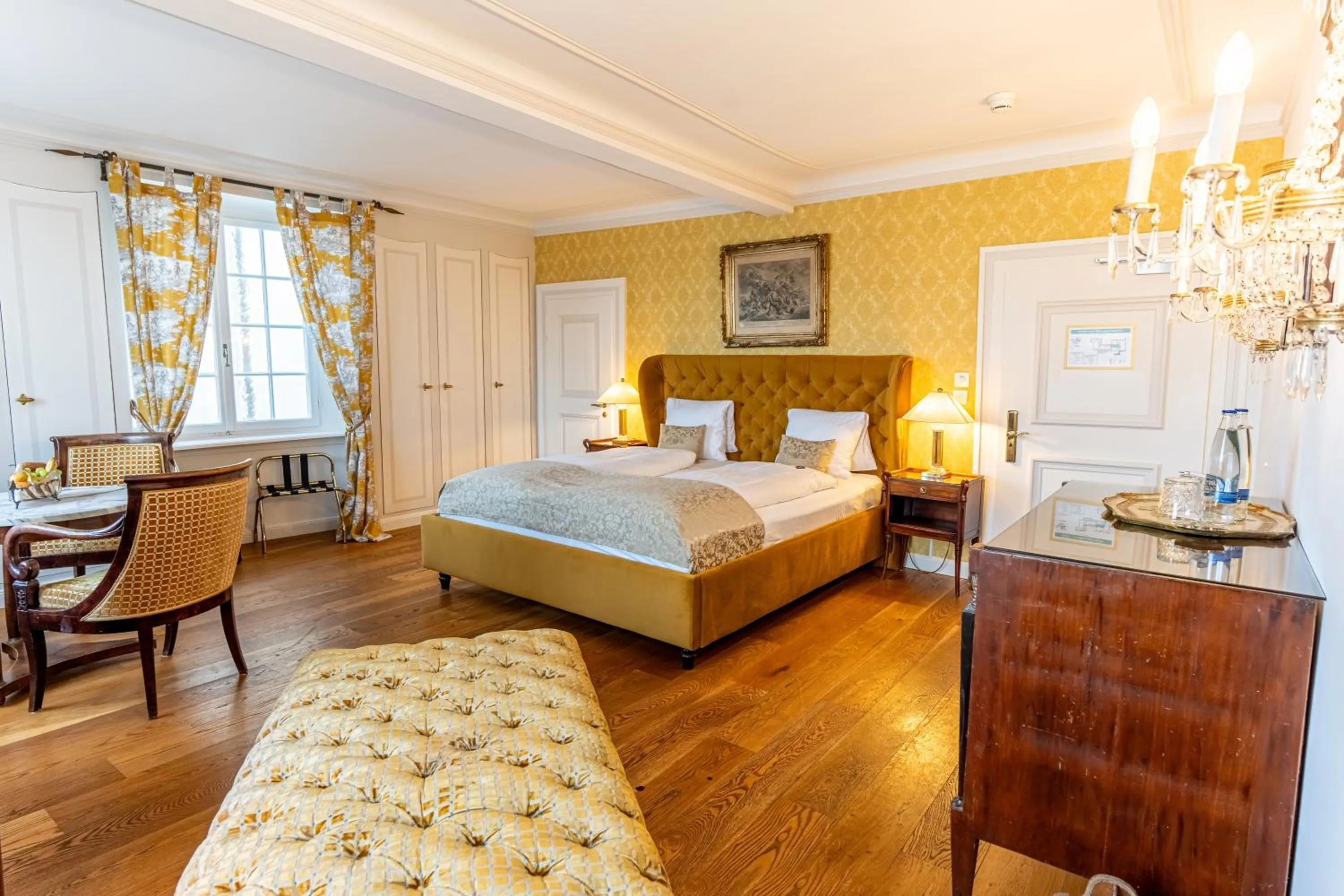 Bed in Hotel Porto Sofie Gottlieben