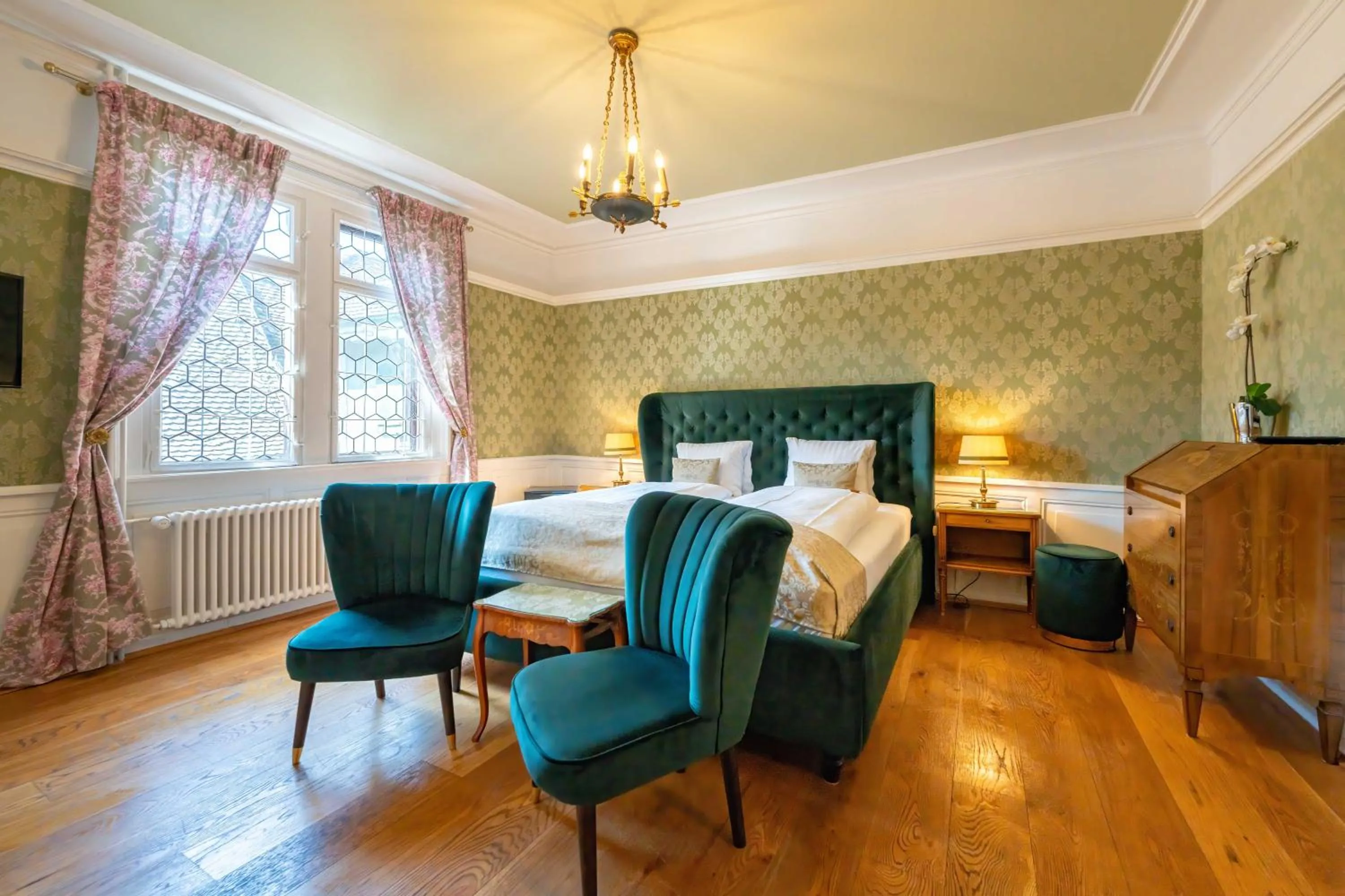 Bed in Hotel Porto Sofie Gottlieben