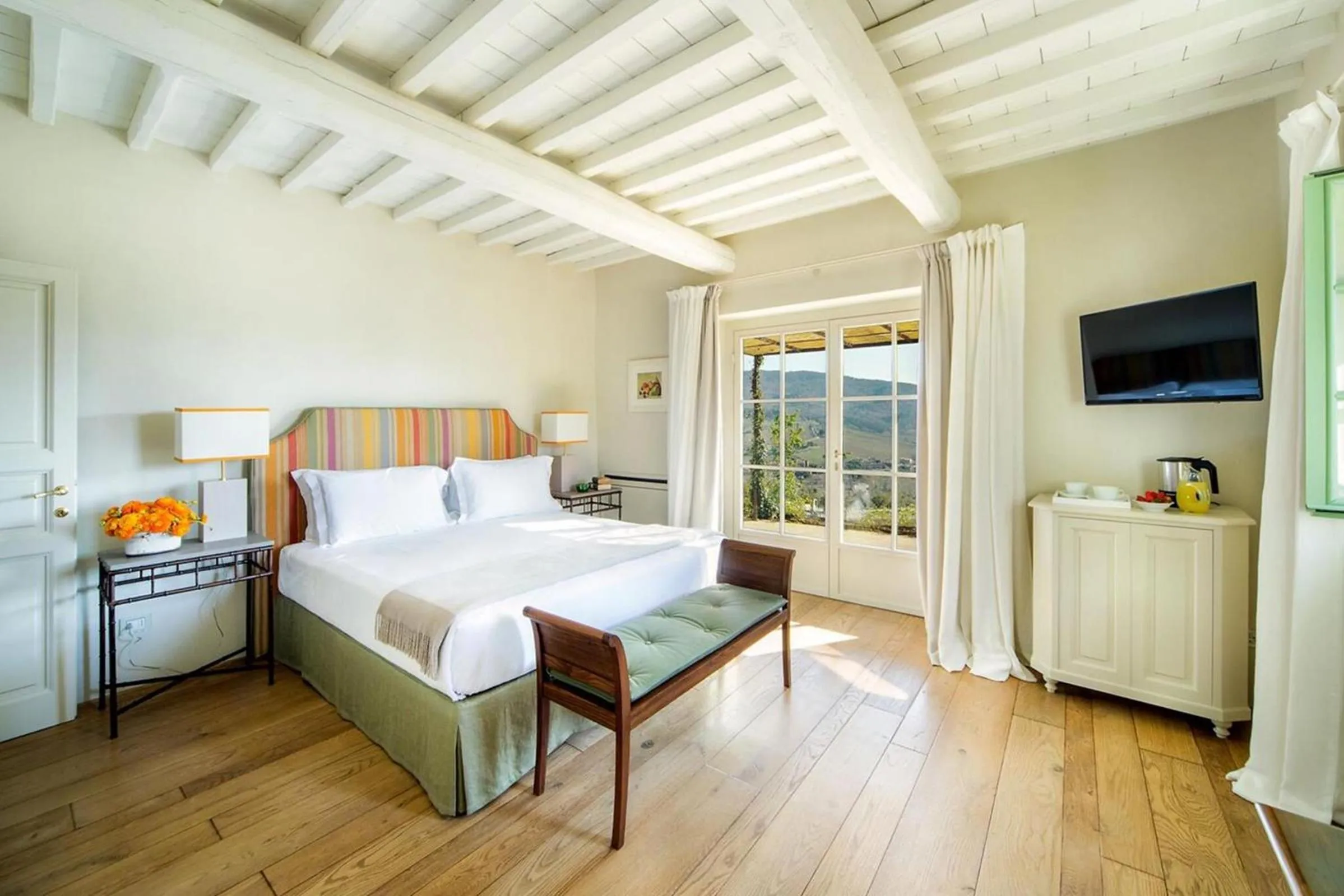 Bedroom, Bed in Borgo Del Cabreo