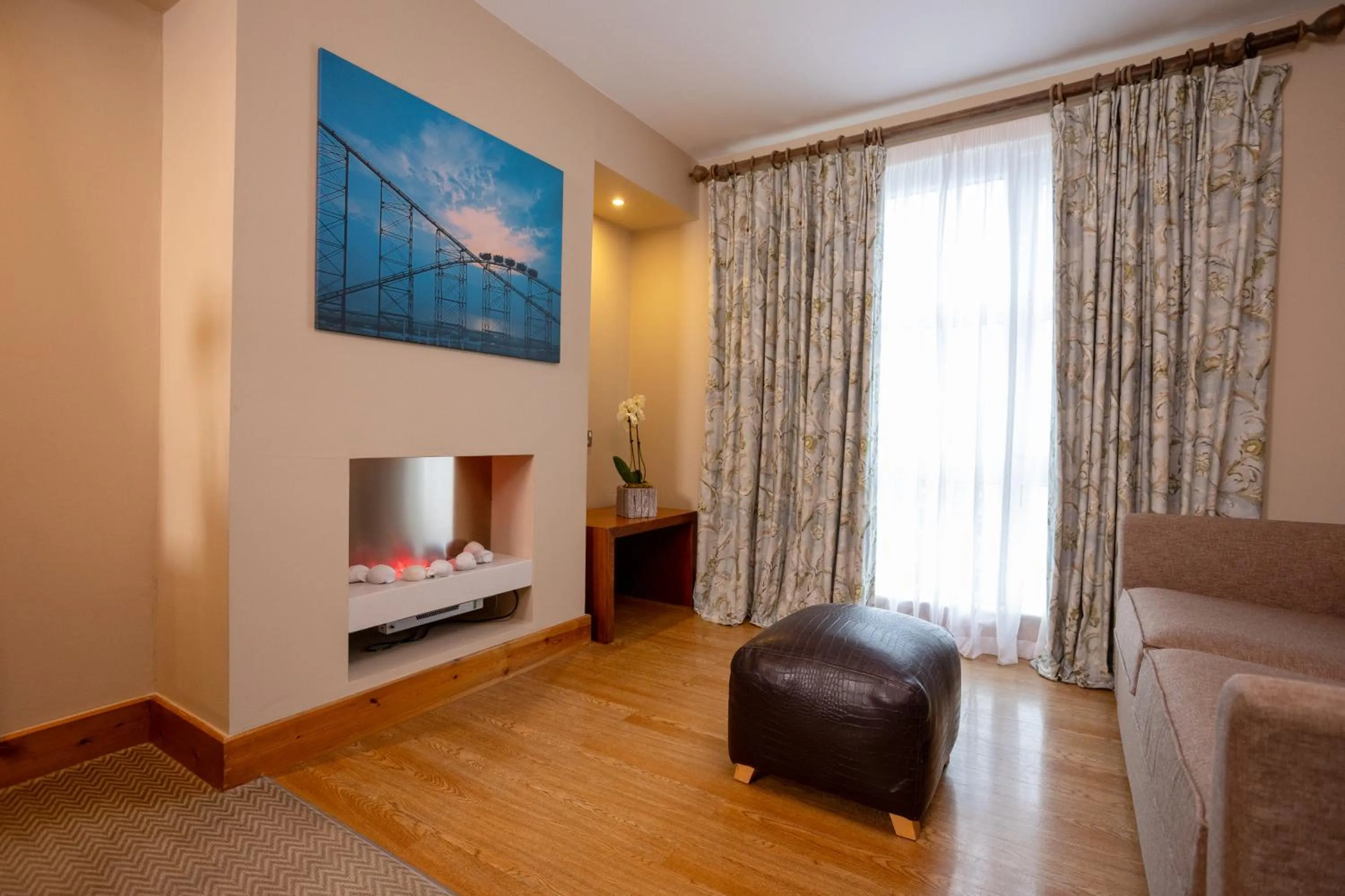 Seating area, Bed in The Big Blue Hotel - Blackpool Pleasure Beach